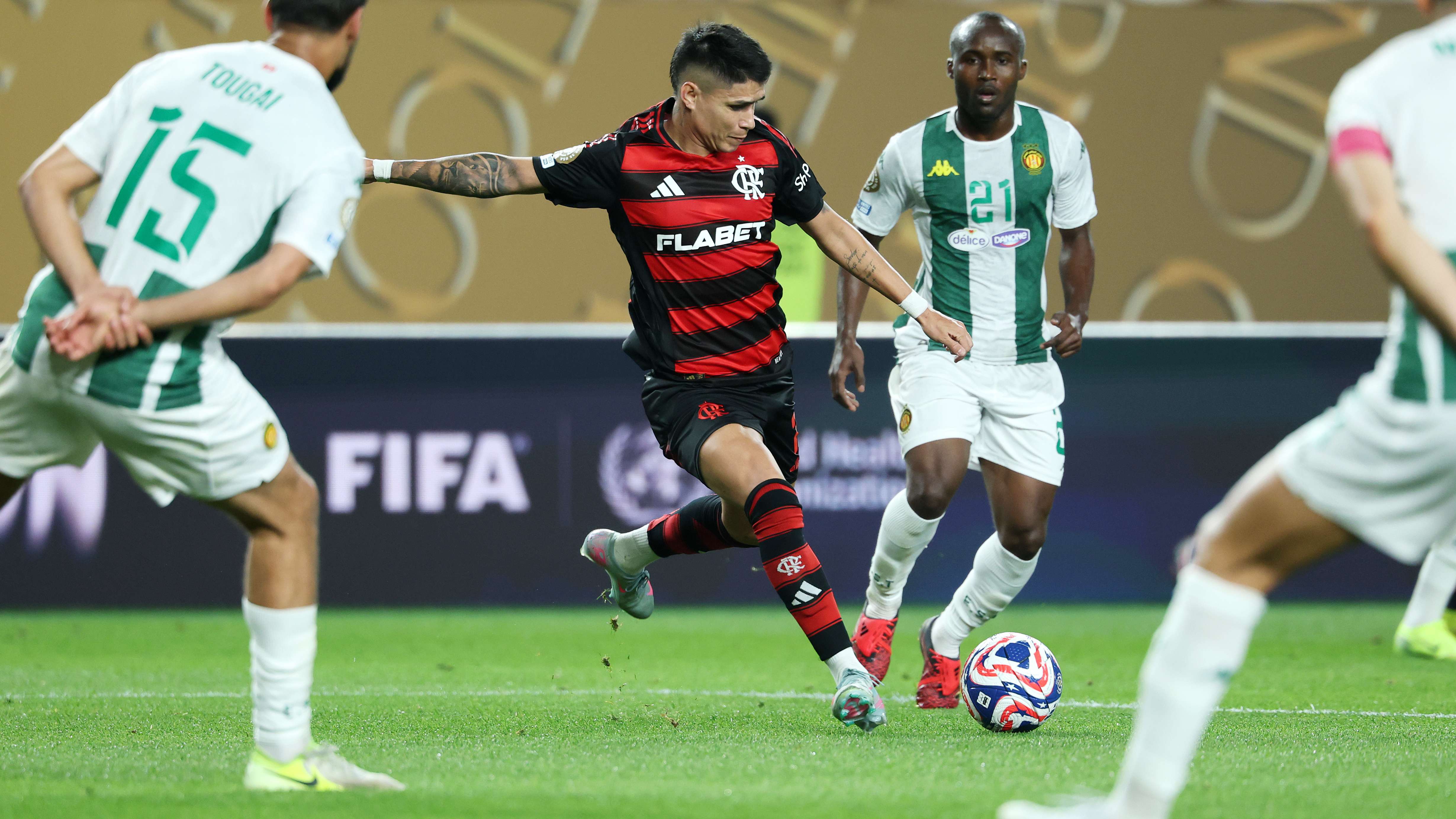 CR Flamengo v Esperance de Tunis: Group D - FIFA Club World Cup 2025