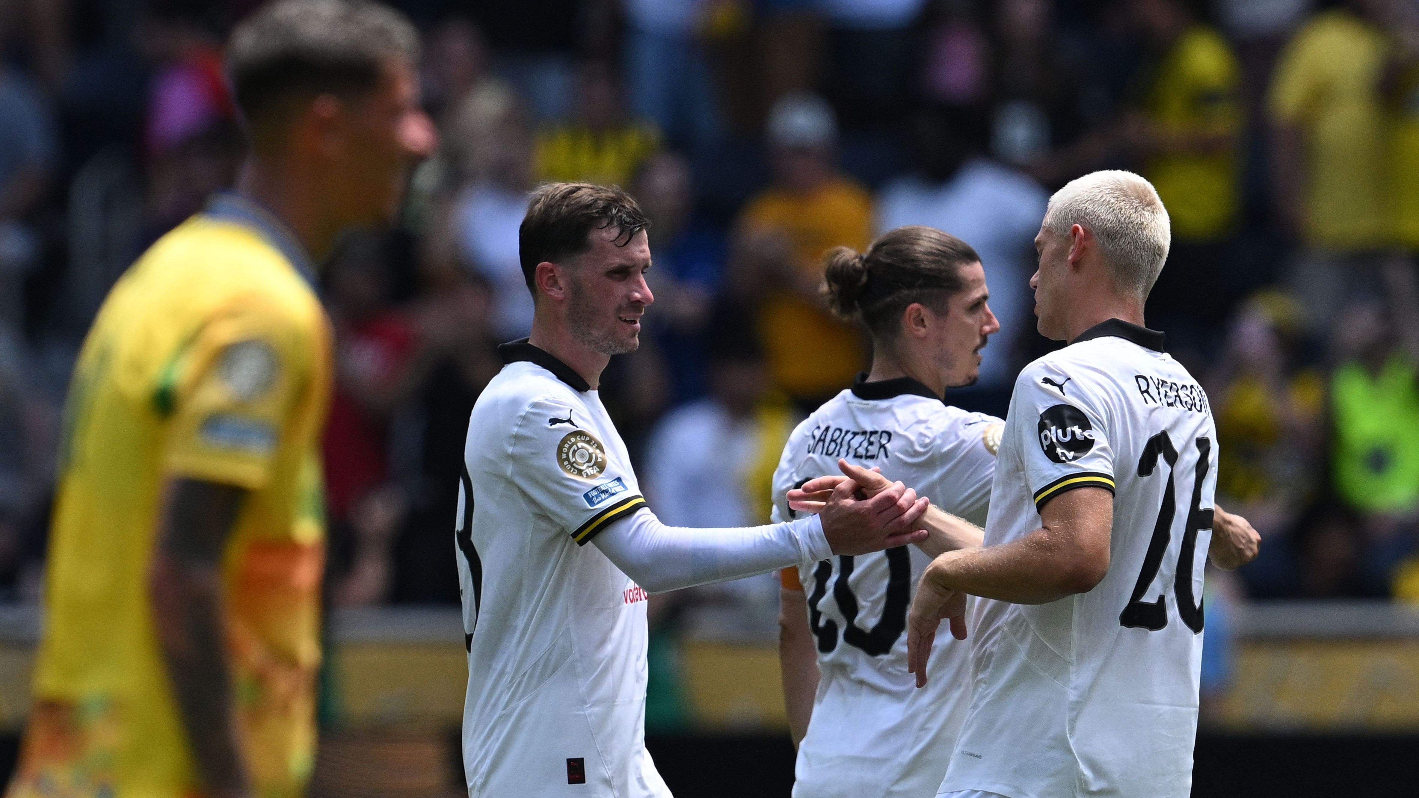 FBL-WC-CLUB-2025-MATCH25-SUNDOWNS-DORTMUND