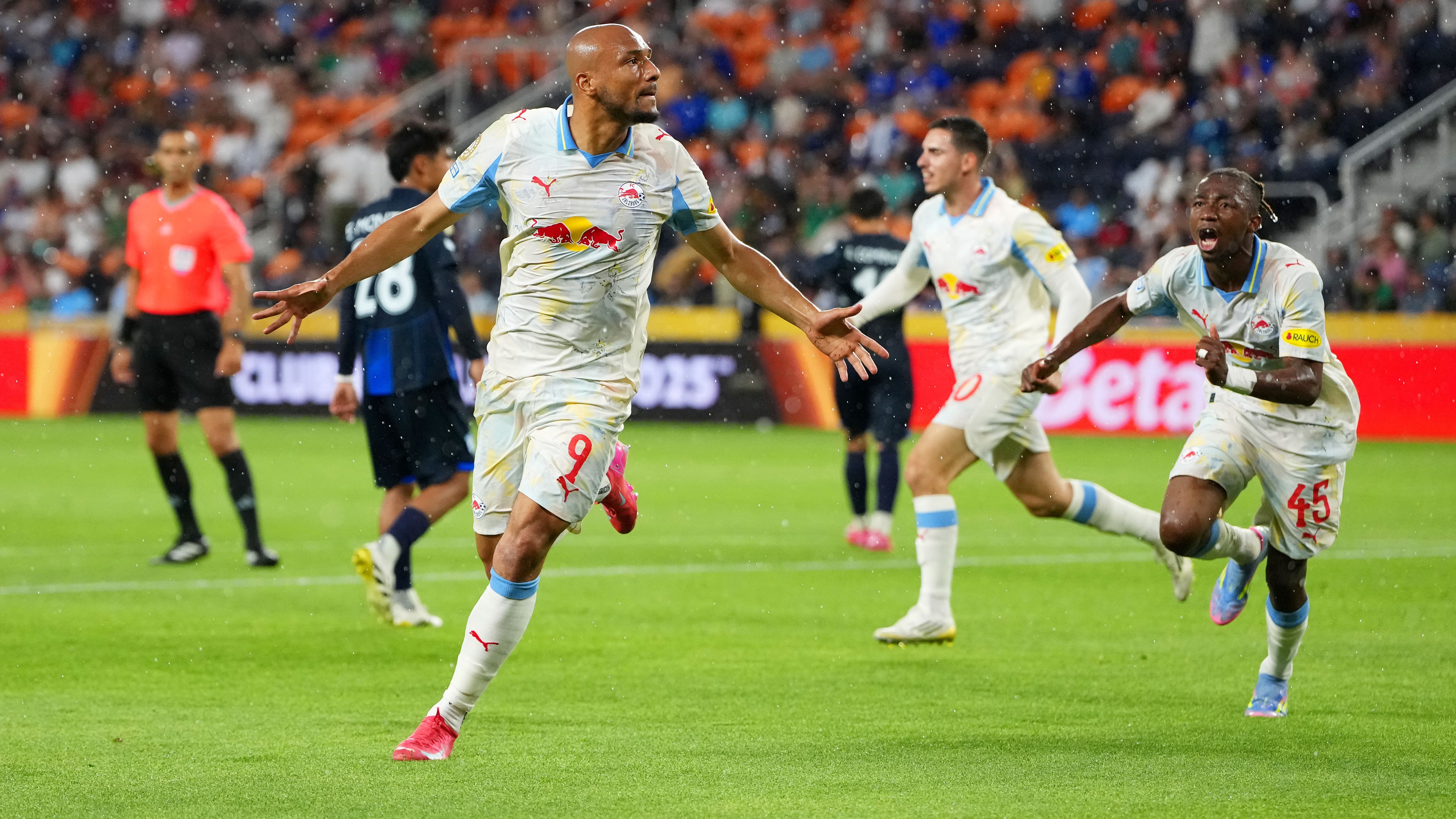 CF Pachuca v FC Salzburg: Group H - FIFA Club World Cup 2025