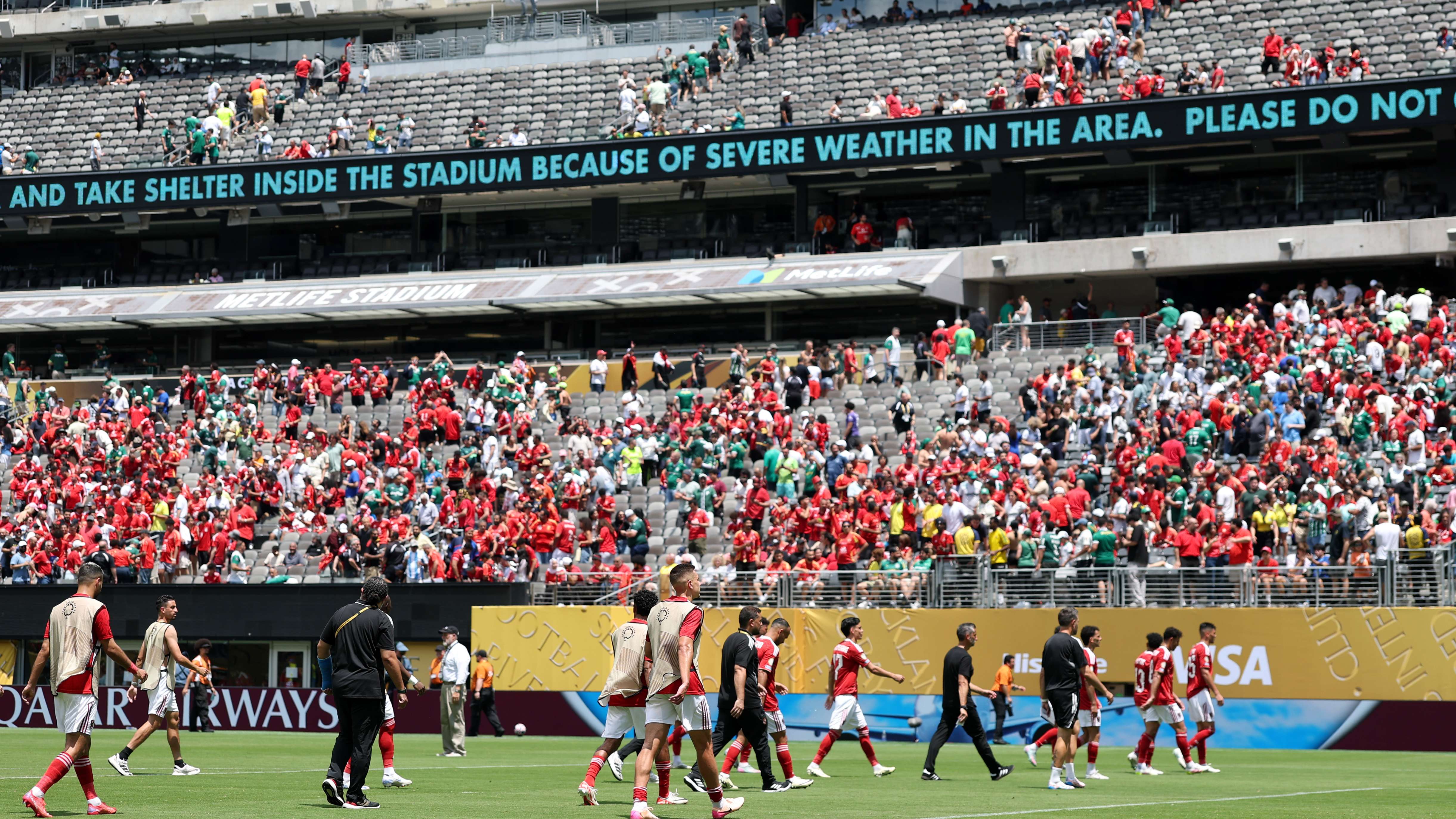 SE Palmeiras v Al Ahly SC: Group A - FIFA Club World Cup 2025
