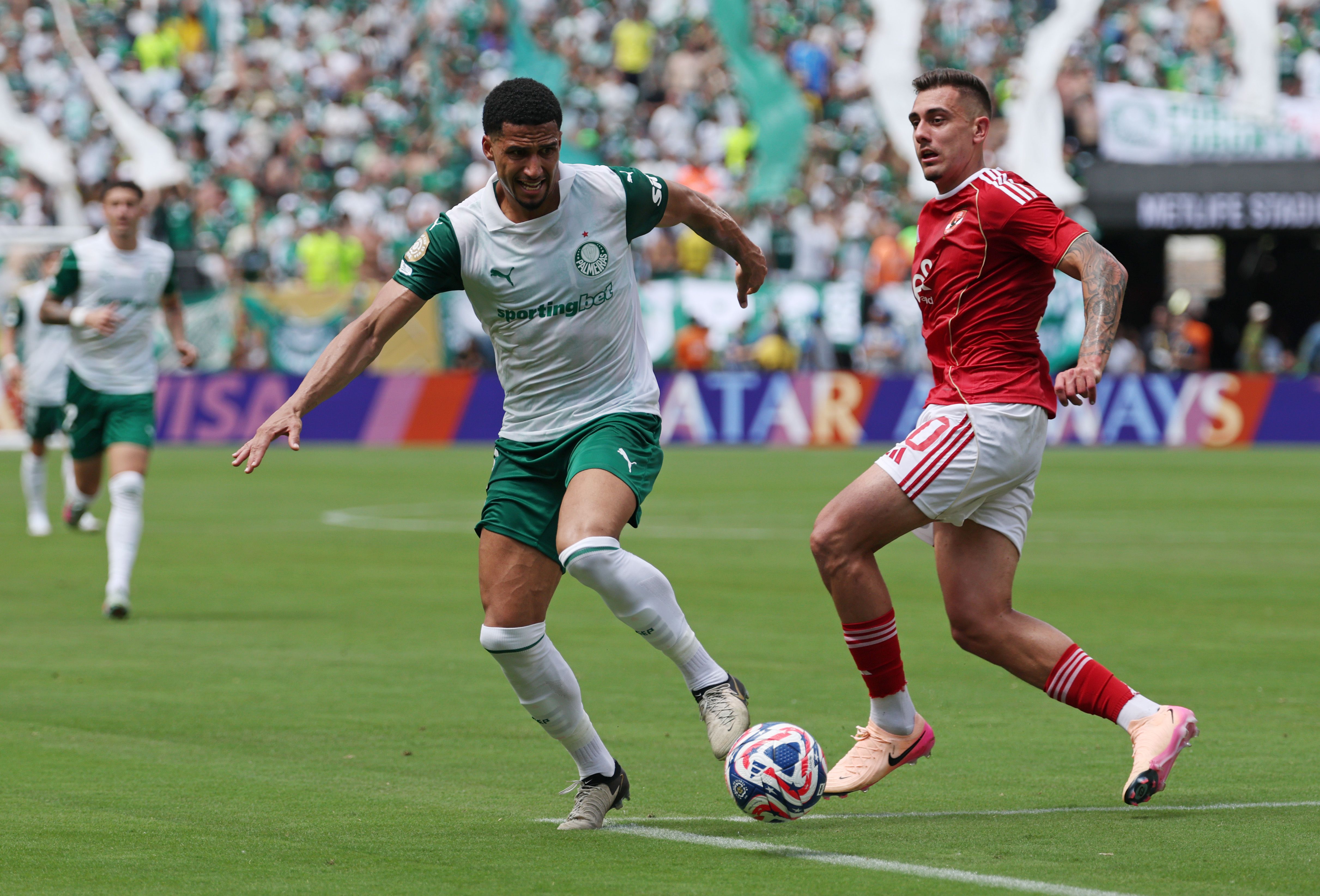 SE Palmeiras v Al Ahly SC: Group A - FIFA Club World Cup 2025