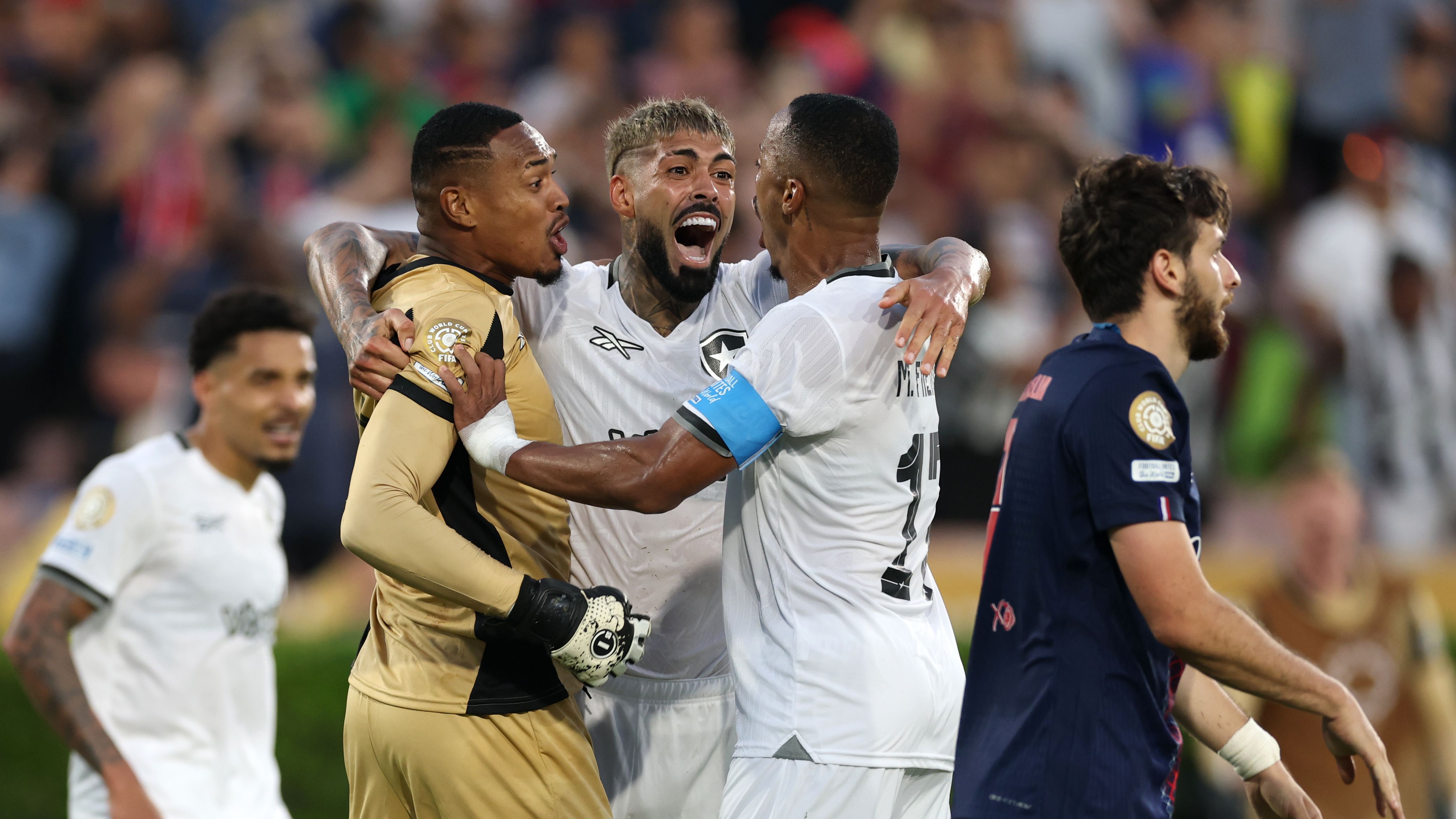 Paris Saint-Germain FC v Botafogo FR: Group B - FIFA Club World Cup 2025