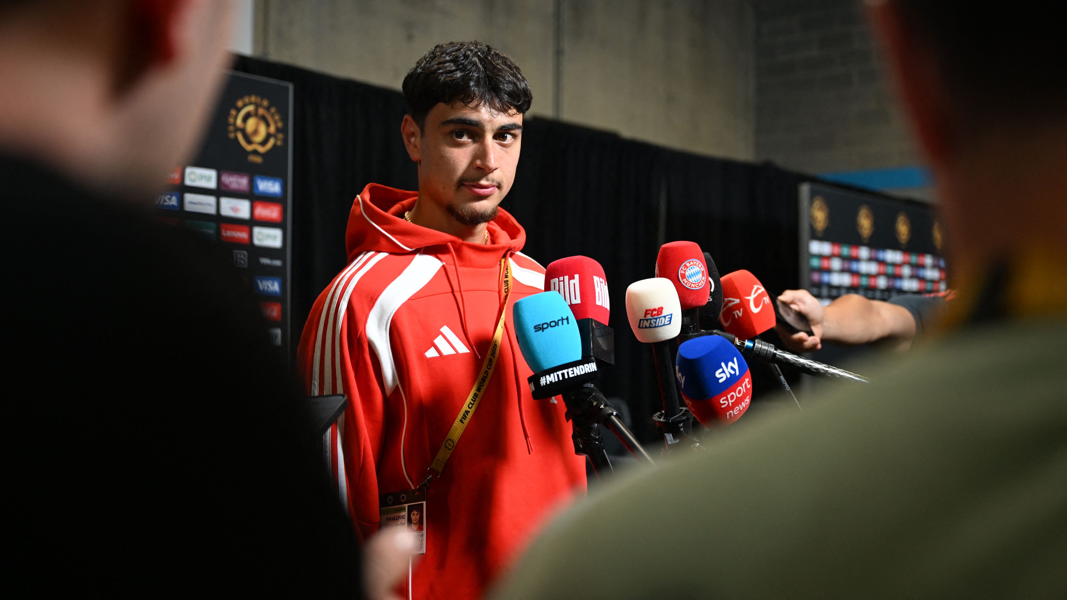 FBL-WC-CLUB-2025-PRESSER-BAYERN