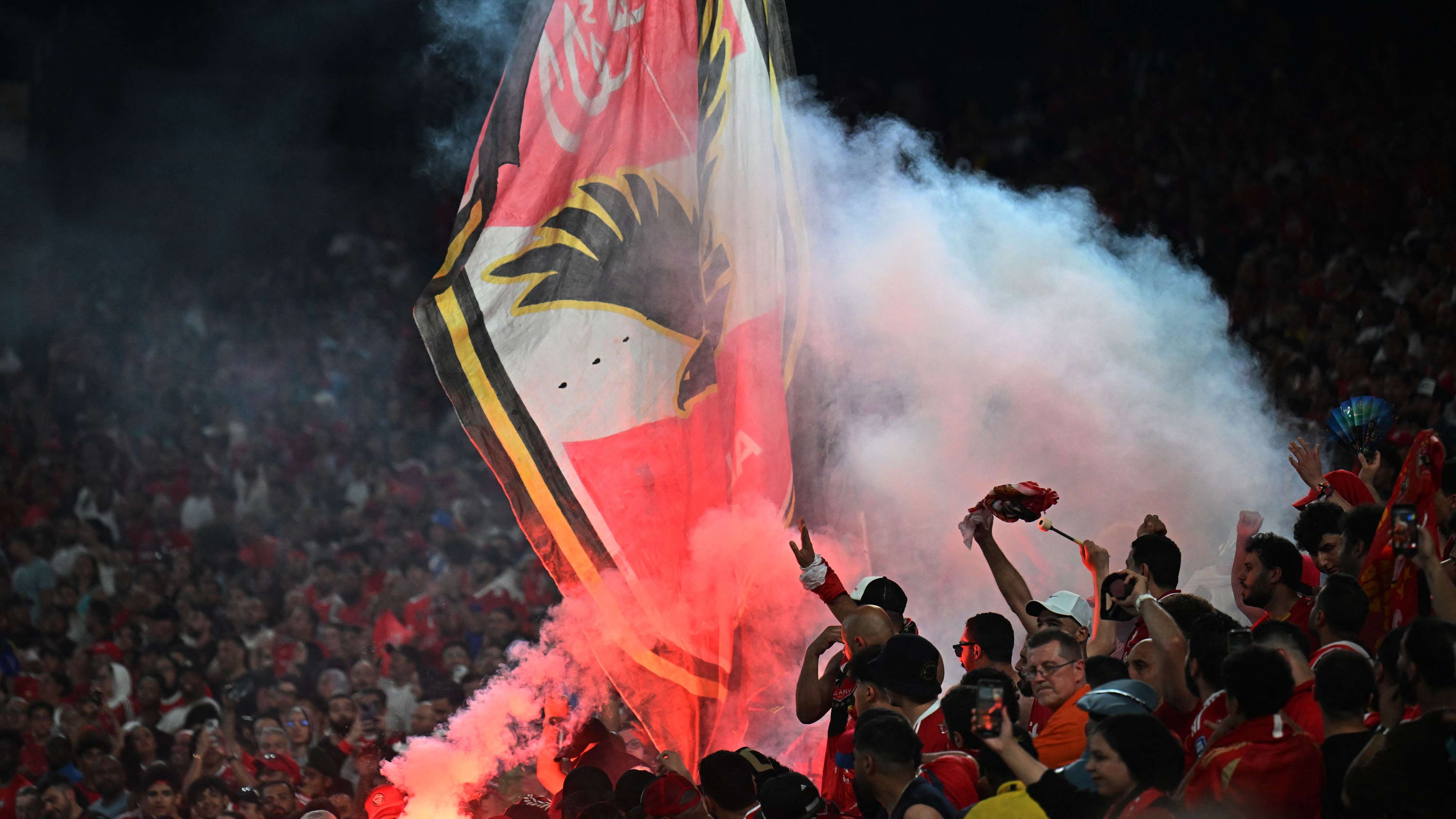 FBL-WC-CLUB-2025-MATCH36-PORTO-AHLY-FANS