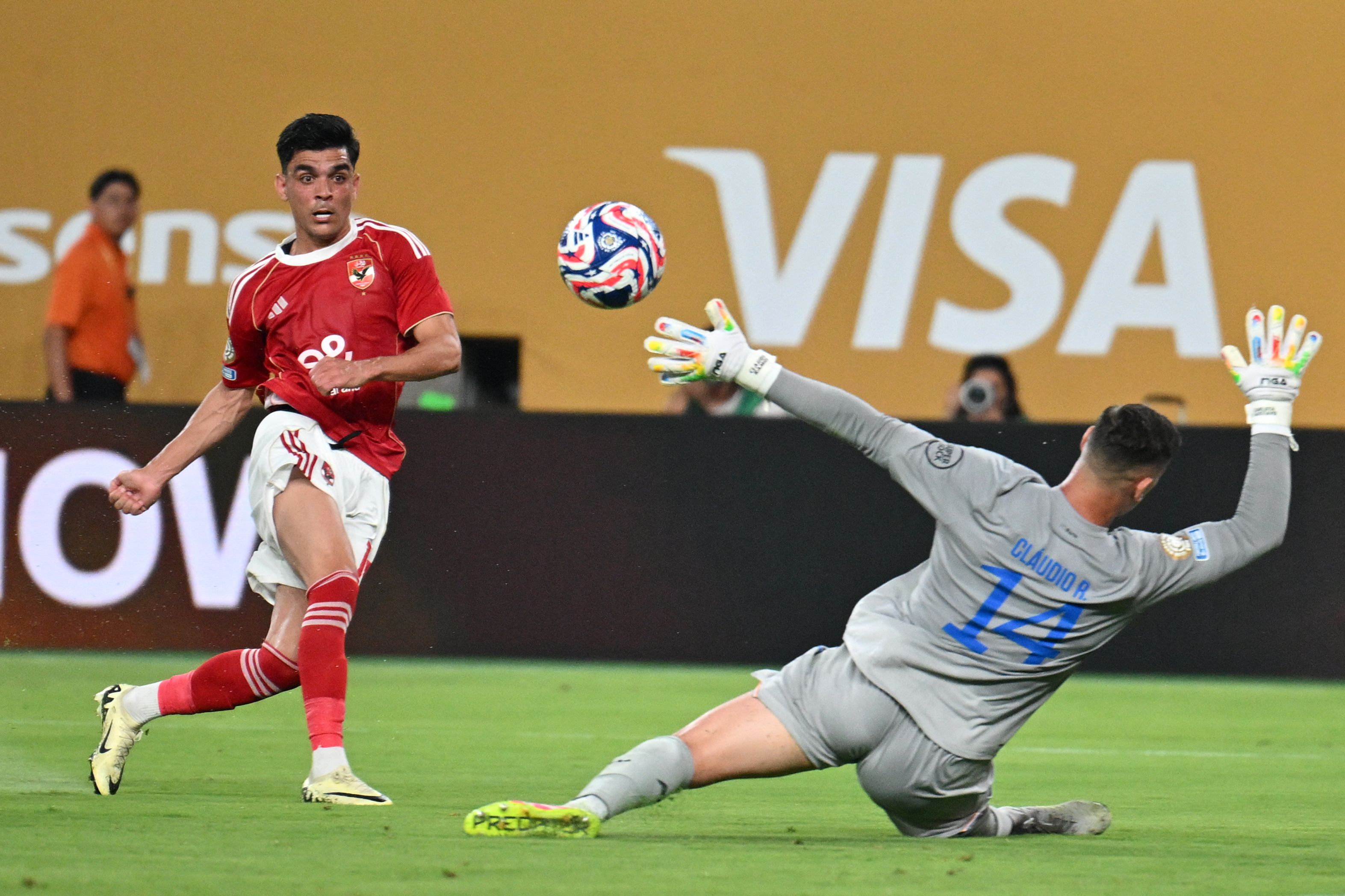 FBL-WC-CLUB-2025-MATCH36-PORTO-AHLY