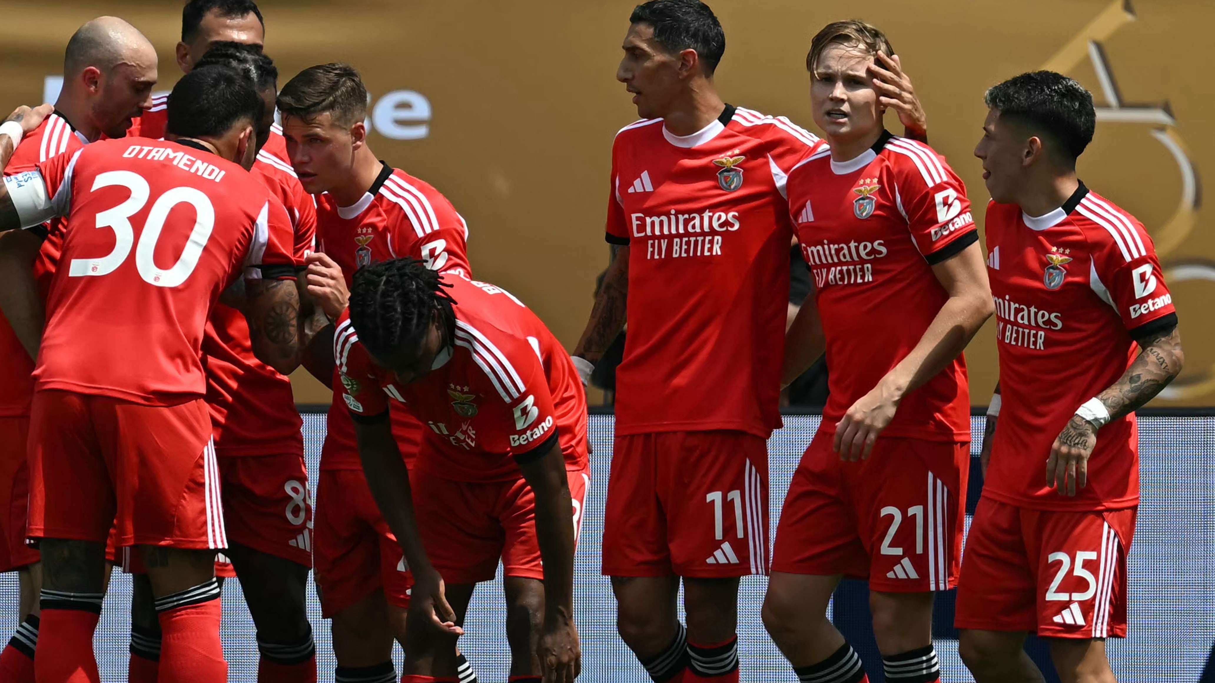 FBL-WC-CLUB-2025-MATCH38-BENFICA-BAYERN