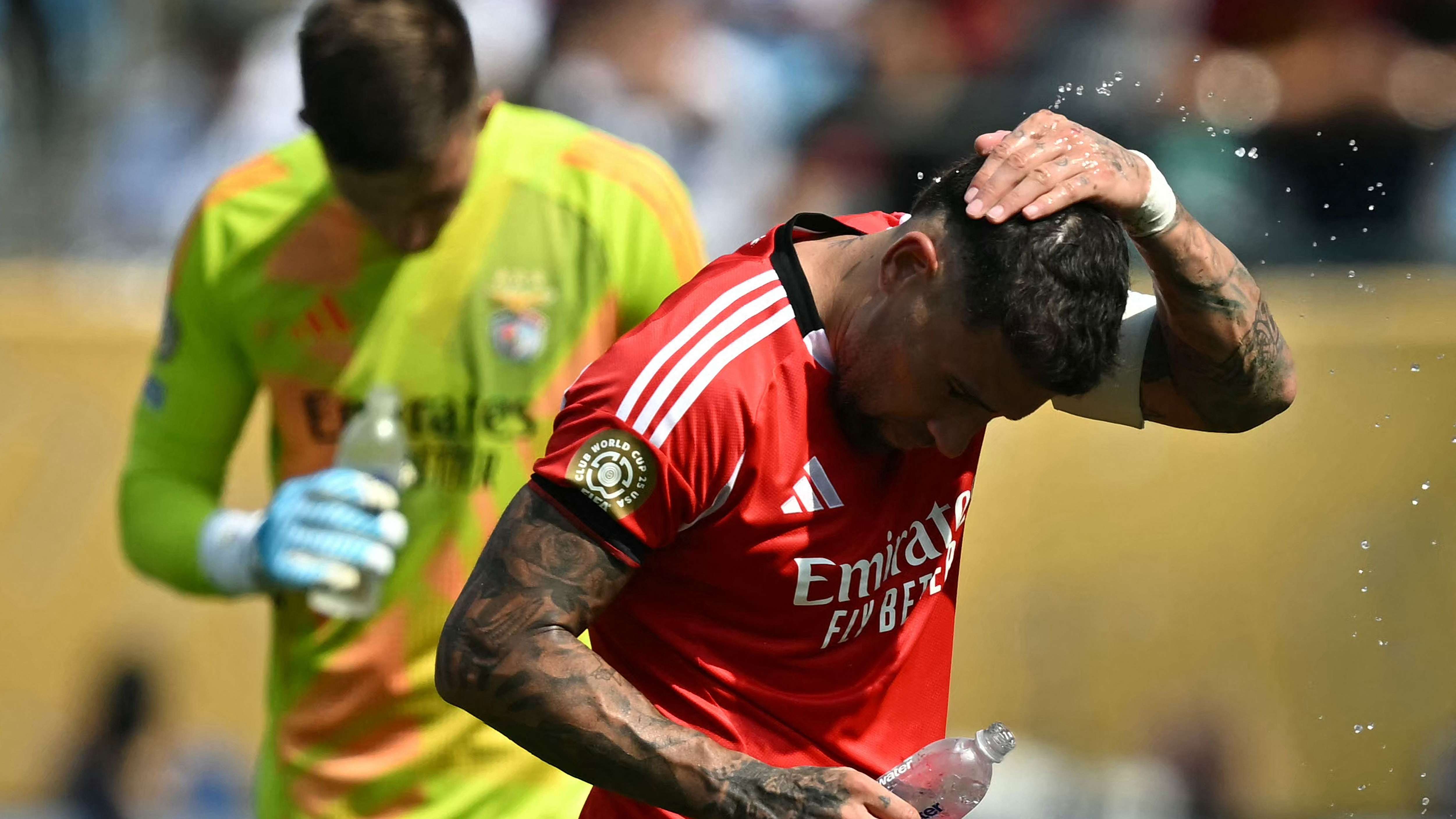 FBL-WC-CLUB-2025-MATCH38-BENFICA-BAYERN