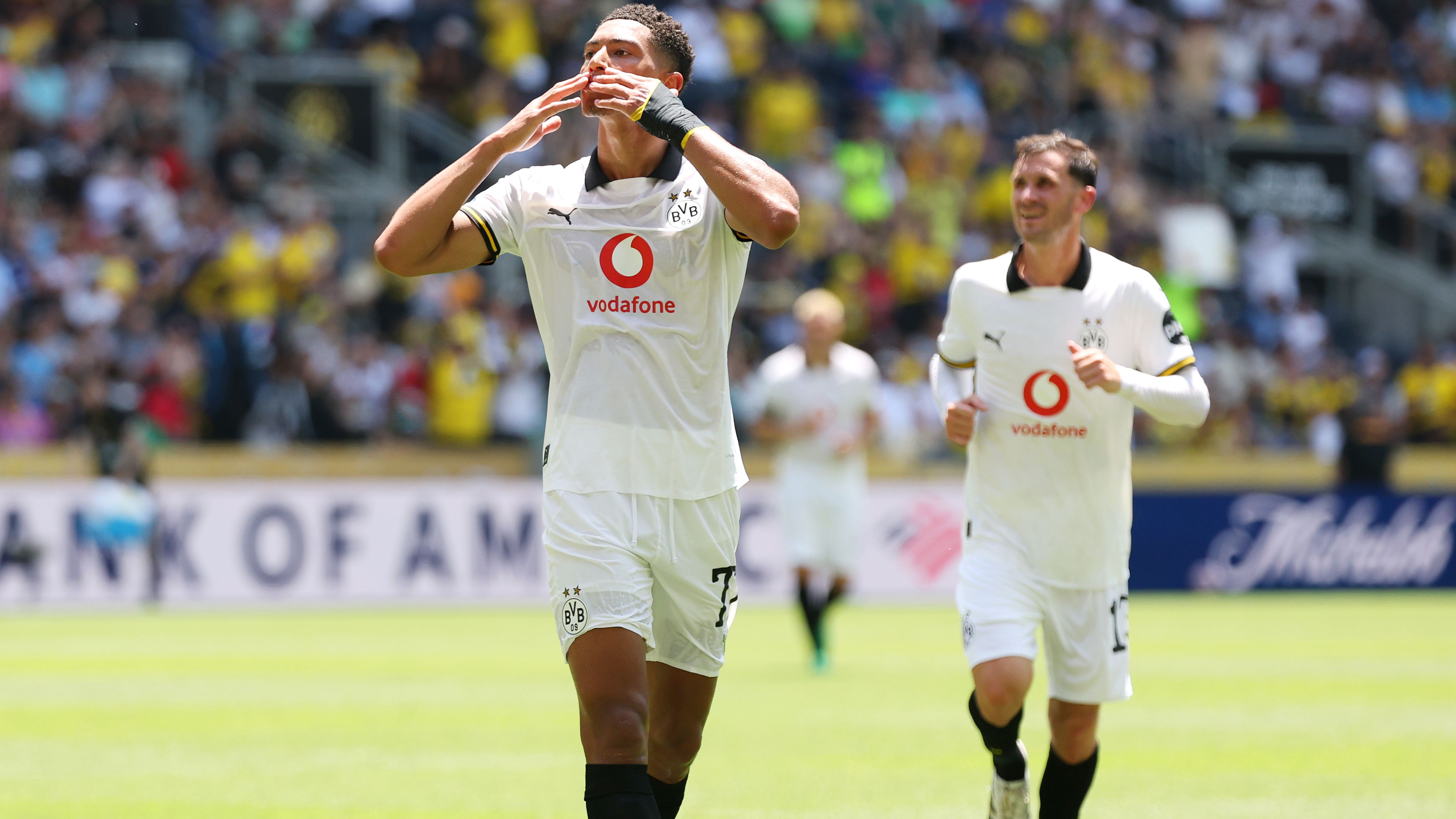 Mamelodi Sundowns FC v Borussia Dortmund: Group F - FIFA Club World Cup 2025