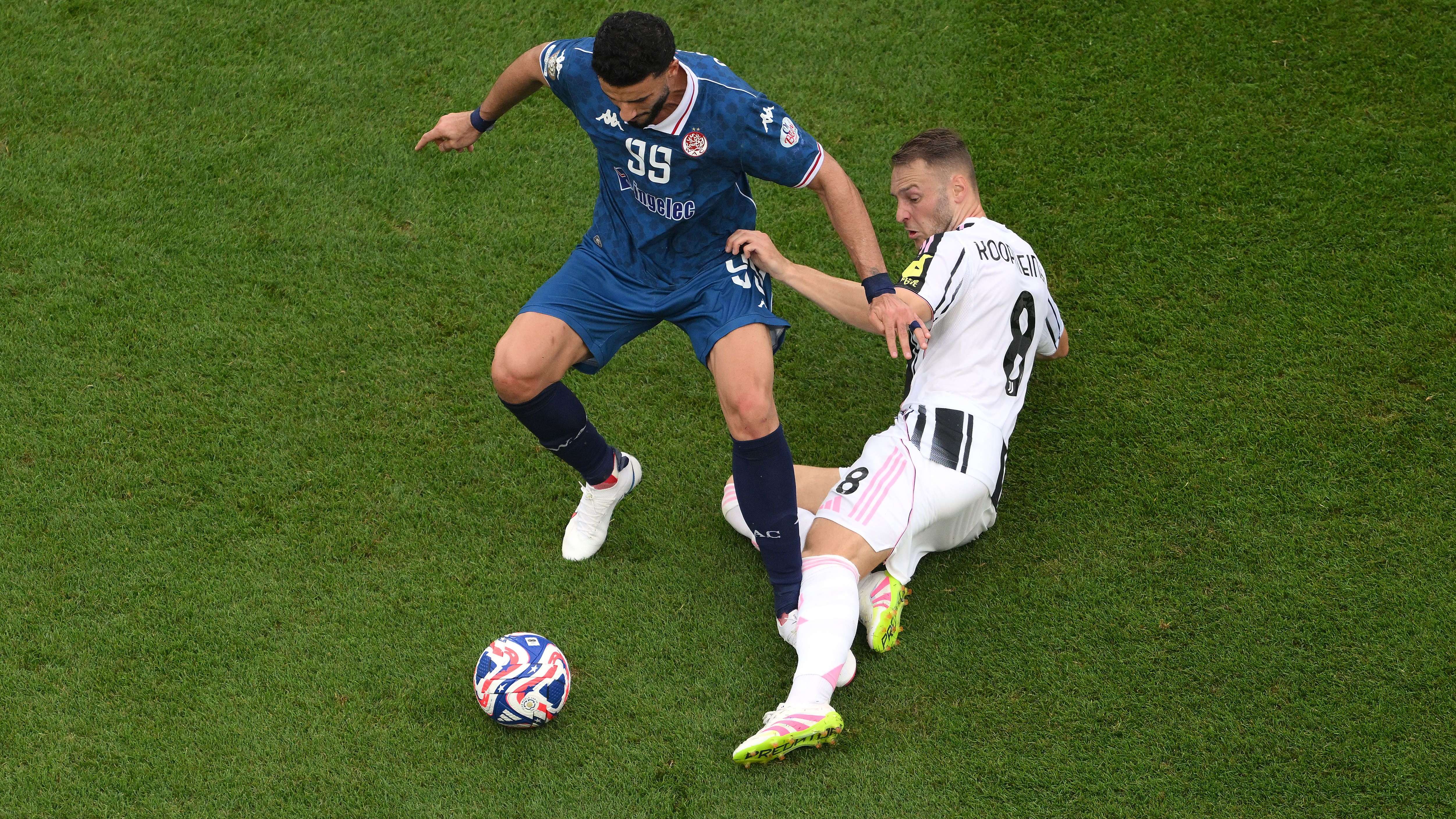 Juventus FC v Wydad AC: Group G - FIFA Club World Cup 2025