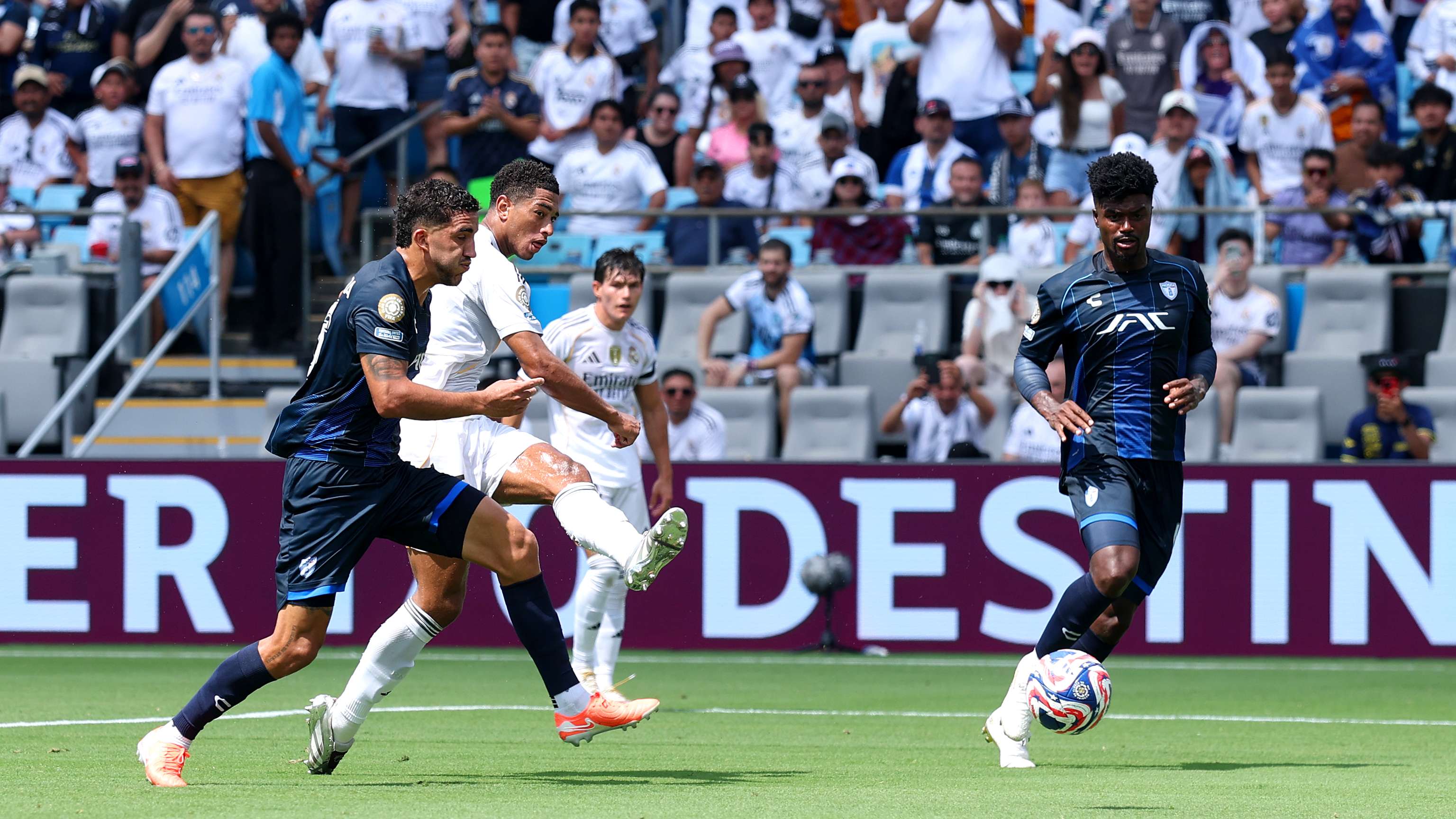 Real Madrid CF v CF Pachuca: Group H - FIFA Club World Cup 2025