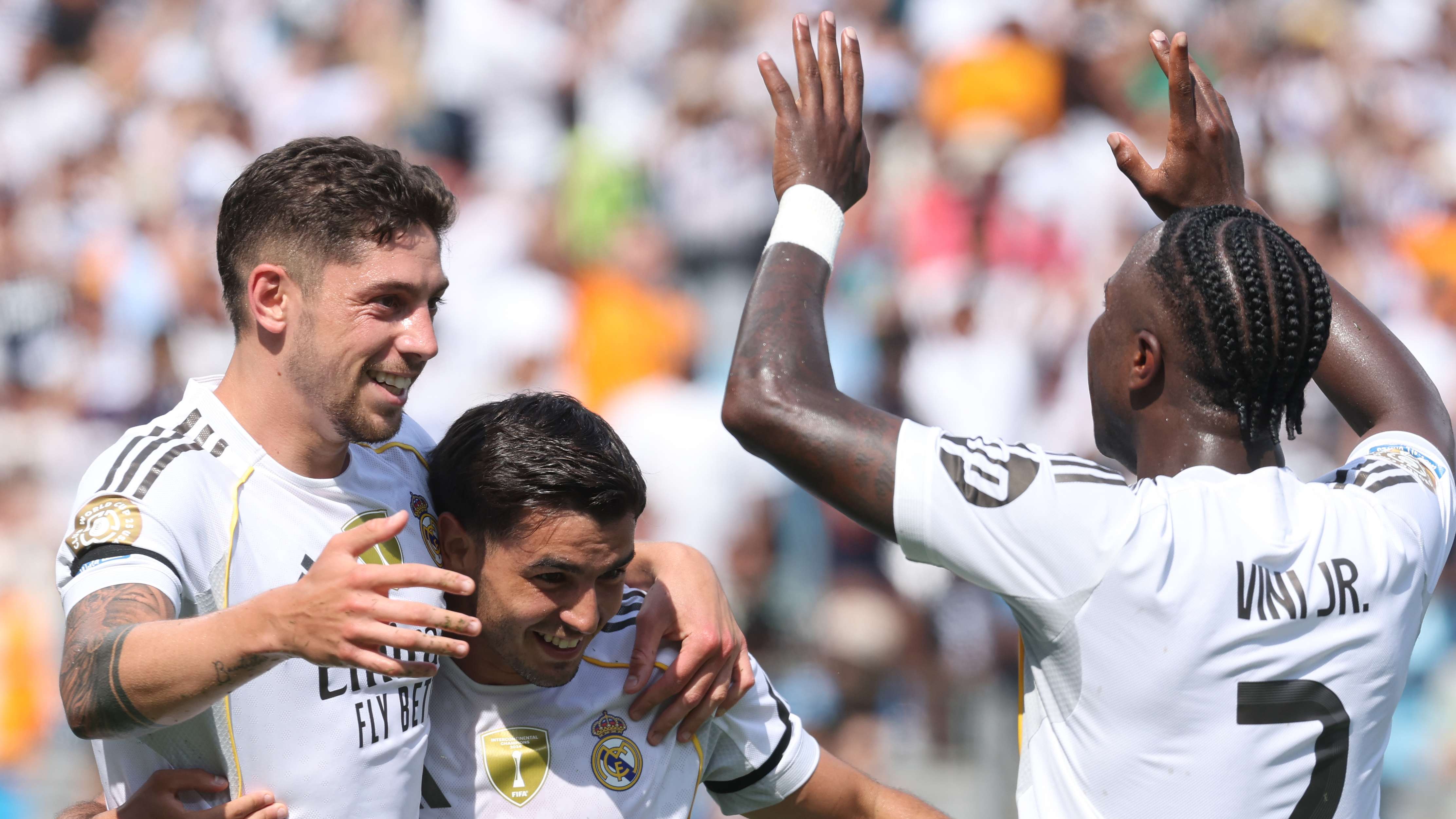 Real Madrid CF v CF Pachuca: Group H - FIFA Club World Cup 2025