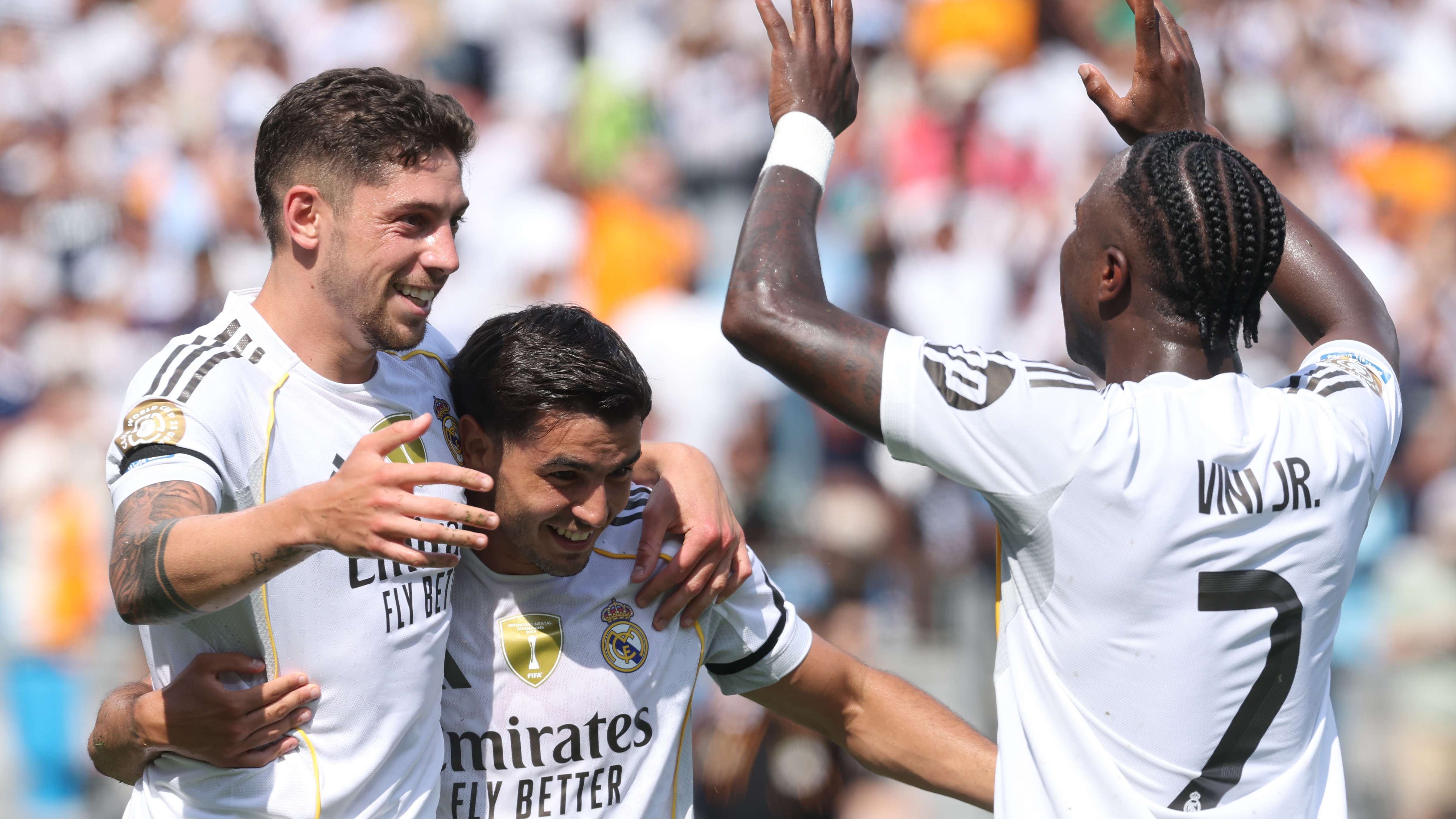 Real Madrid CF v CF Pachuca: Group H - FIFA Club World Cup 2025