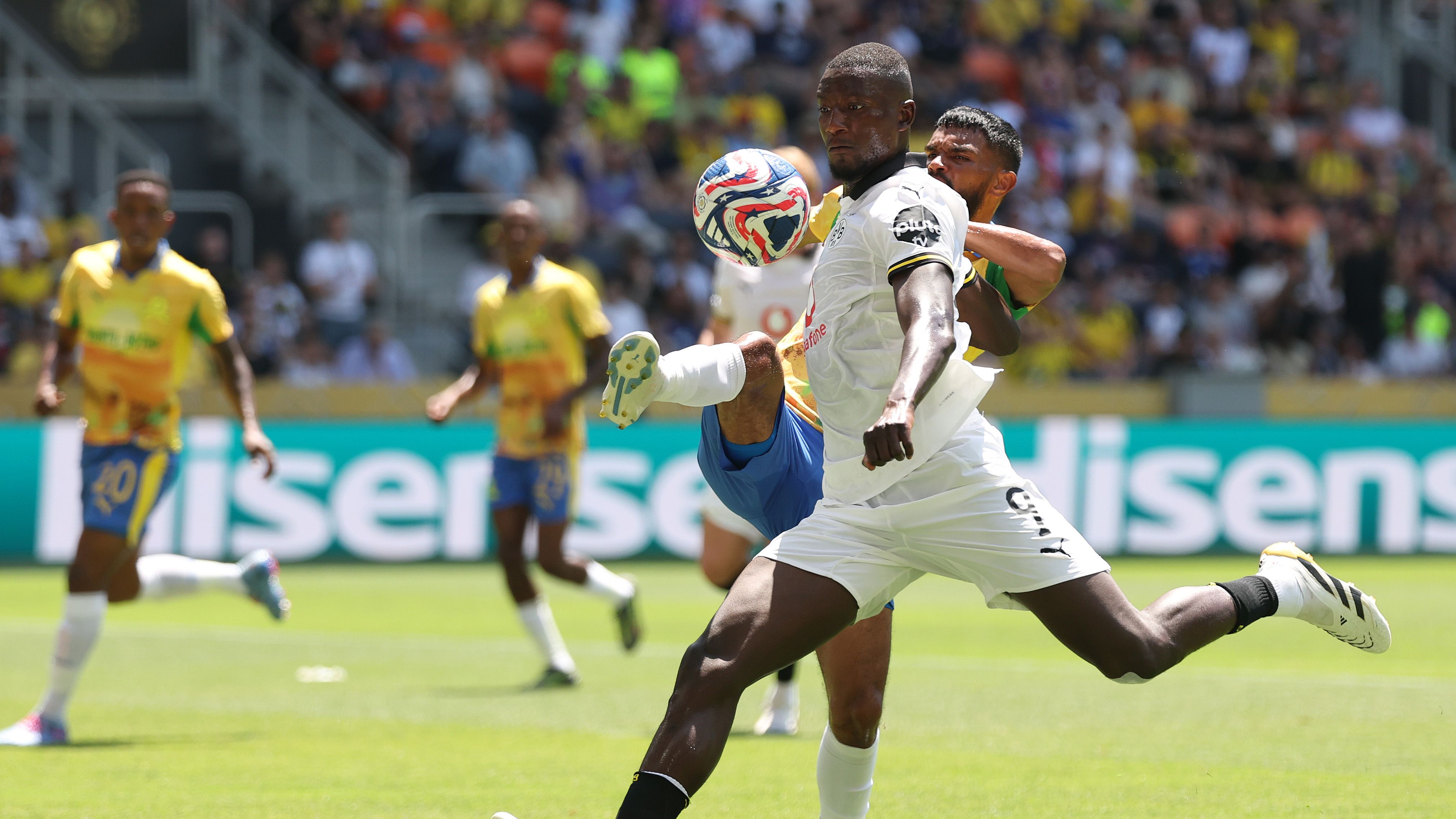 Mamelodi Sundowns FC v Borussia Dortmund: Group F - FIFA Club World Cup 2025