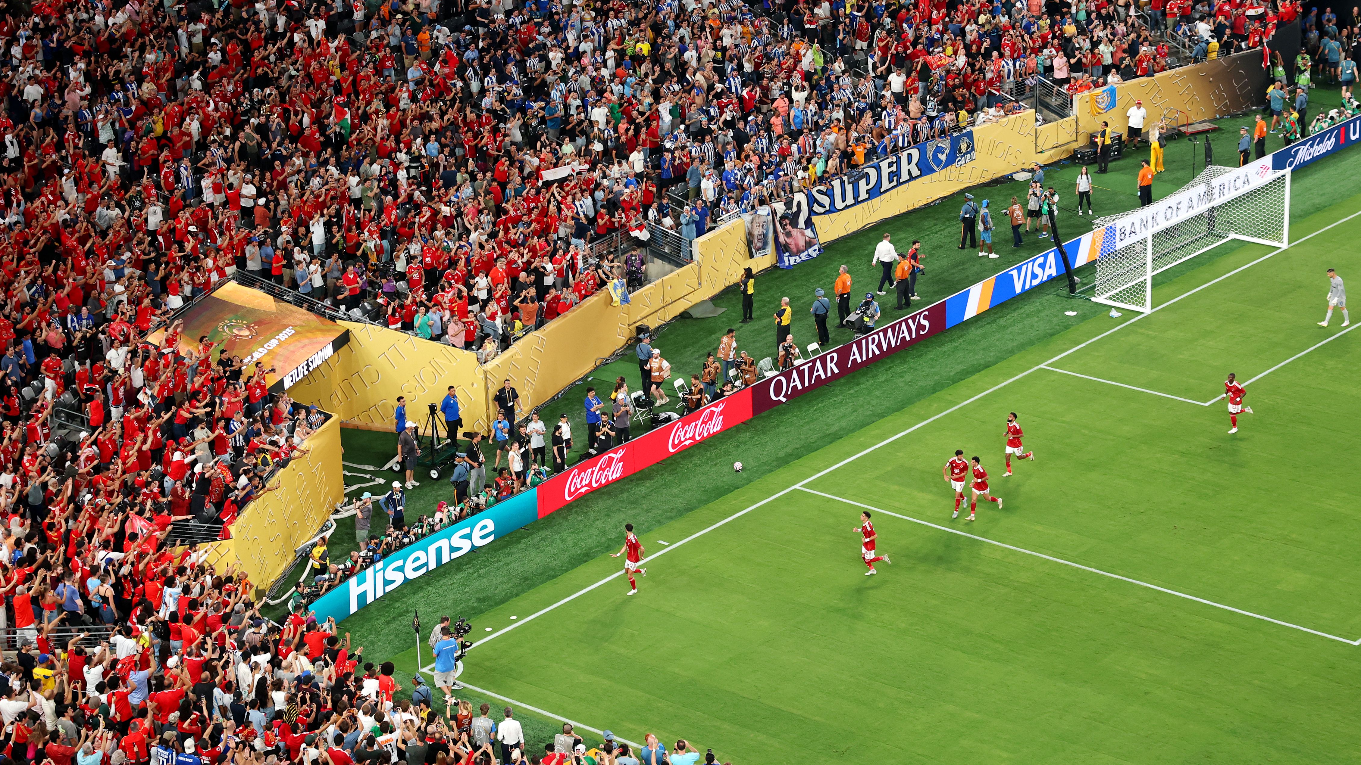 الترجي التونسي يحذر من تذاكر مزيفة قبل مواجهة الأهلي المصري في دوري أبطال إفريقيا