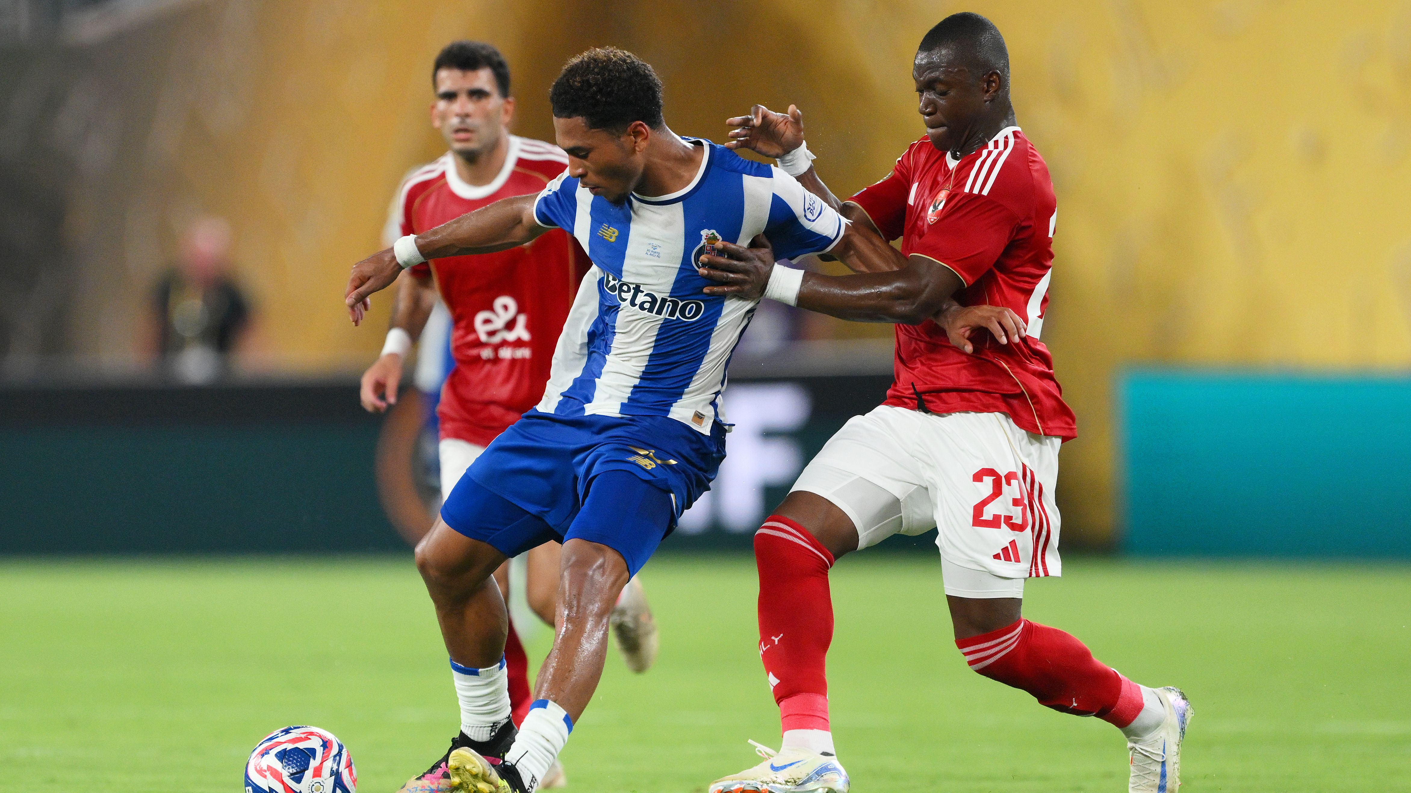 FC Porto v Al Ahly SC: Group A - FIFA Club World Cup 2025