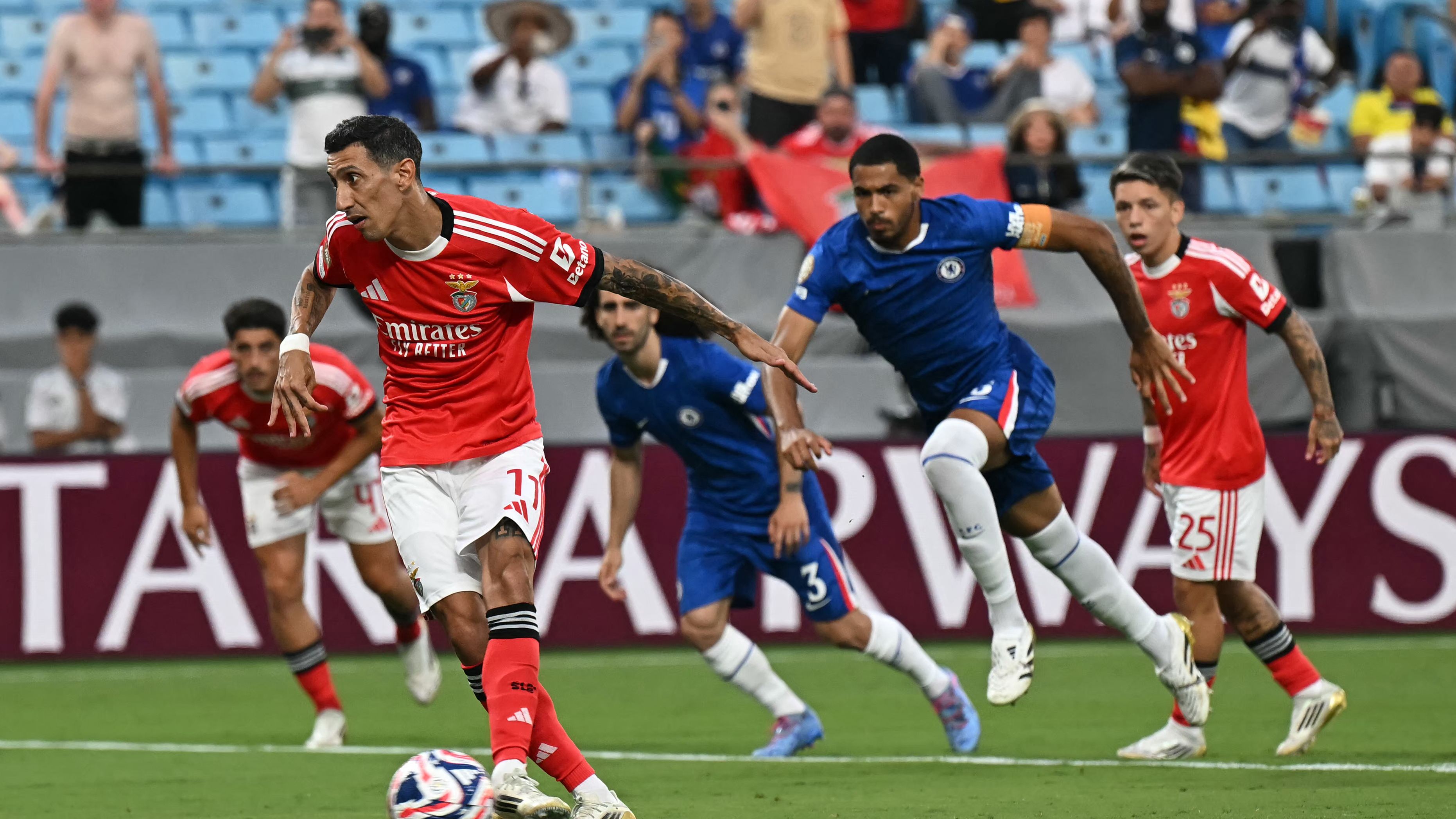 TOPSHOT-FBL-WC-CLUB-2025-MATCH50-BENFICA-CHELSEA