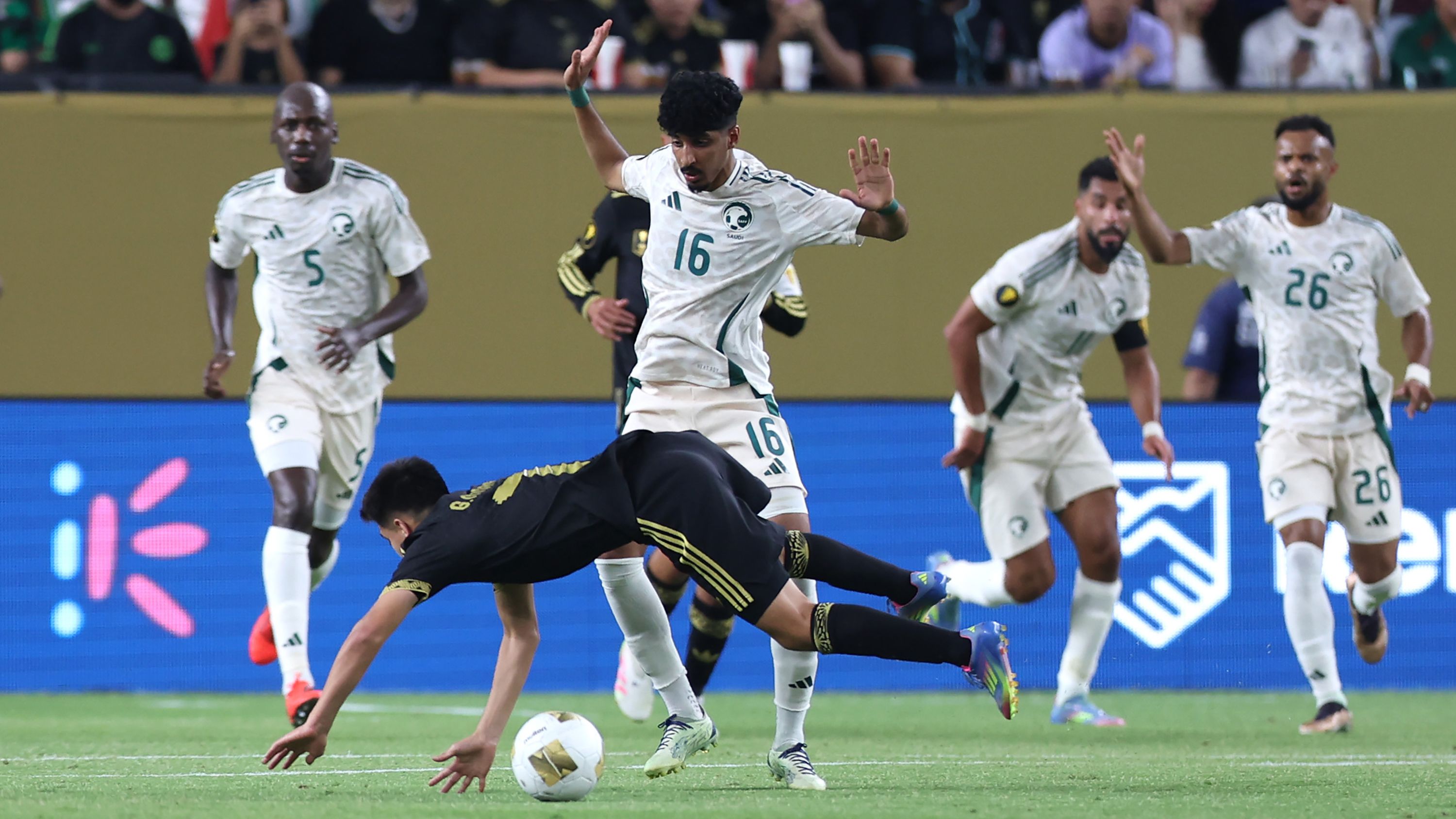 Mexico v Saudi Arabia - Gold Cup 2025: Quarter Finals