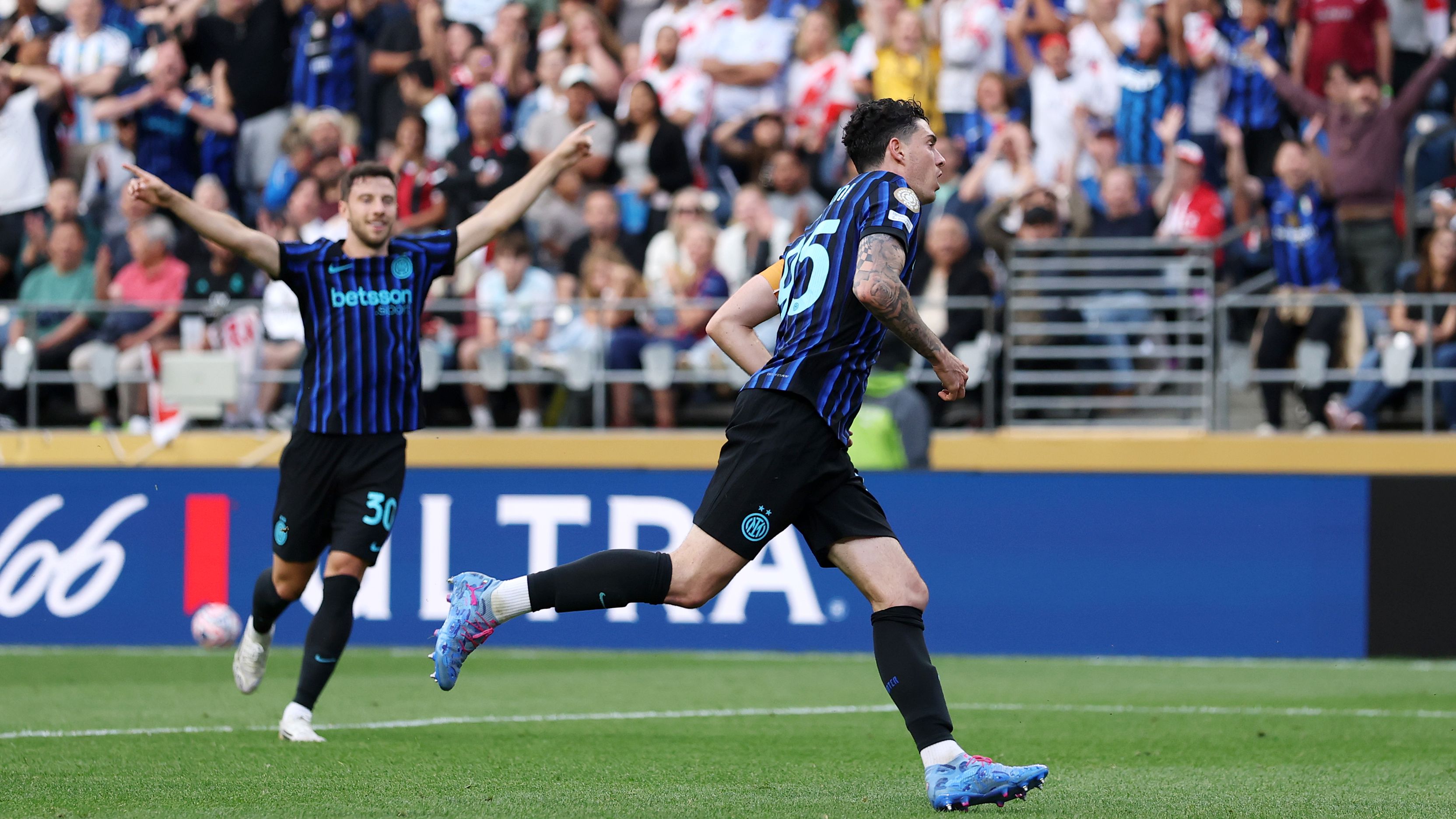 FC Internazionale Milano v CA River Plate: Group E - FIFA Club World Cup 2025