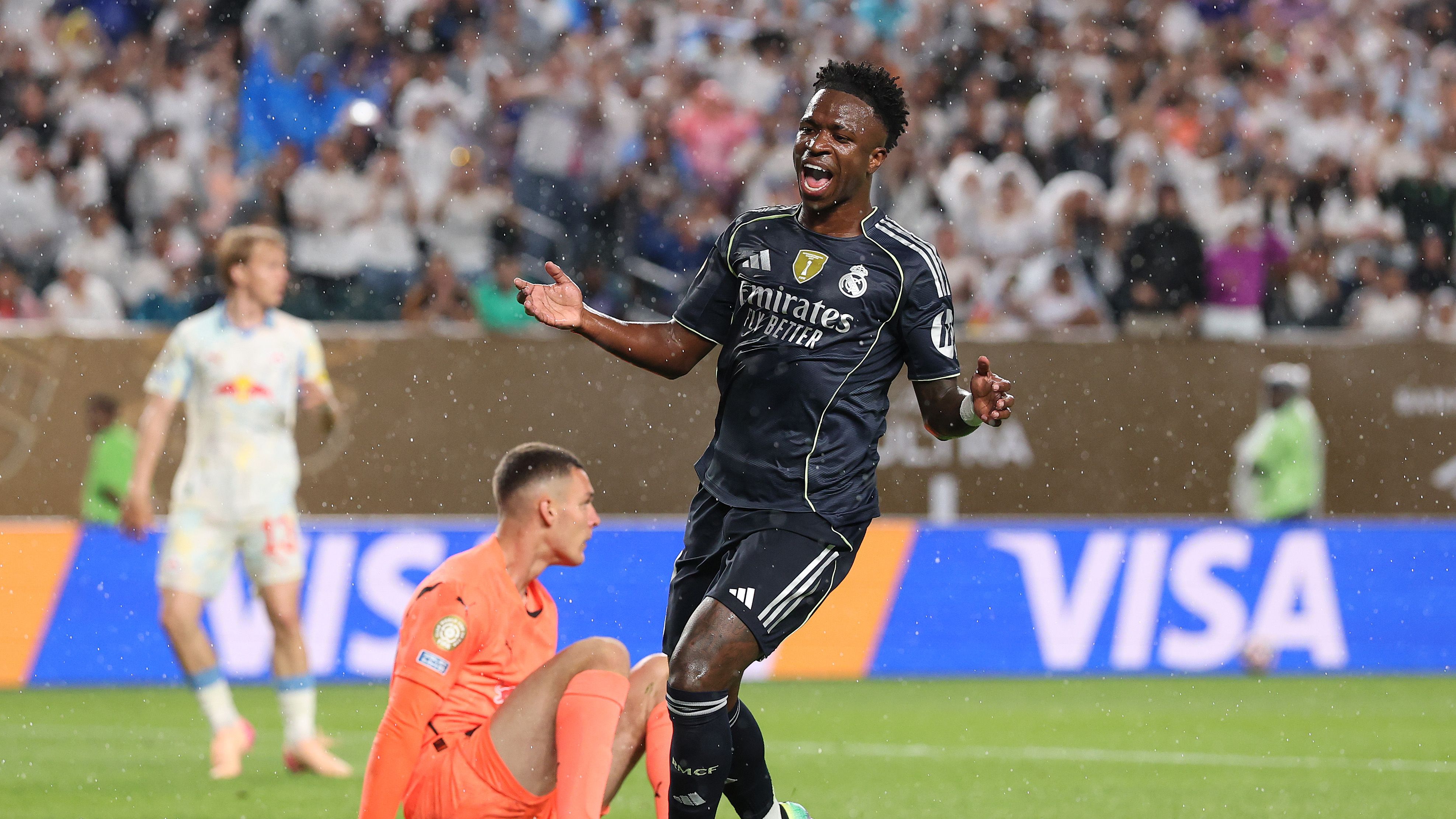 FC Salzburg v Real Madrid CF: Group H - FIFA Club World Cup 2025