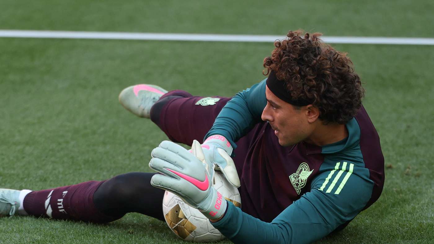 FBL-CONCACAF-GOLDCUP-MEX-TRAINING
