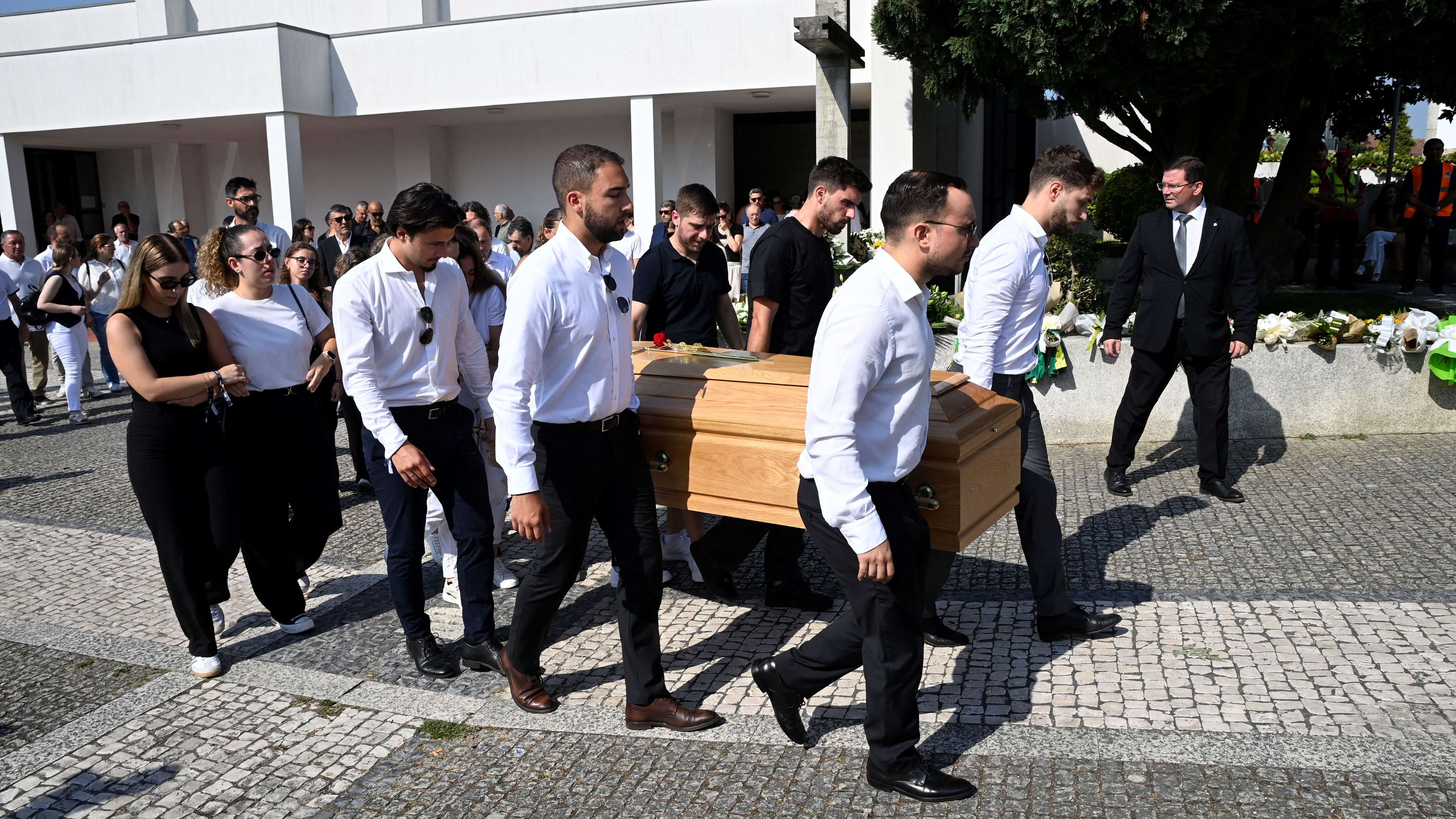 PORTUGAL-FBL-POR-ENG-LIVERPOOL-JOTA-MEMORIAL