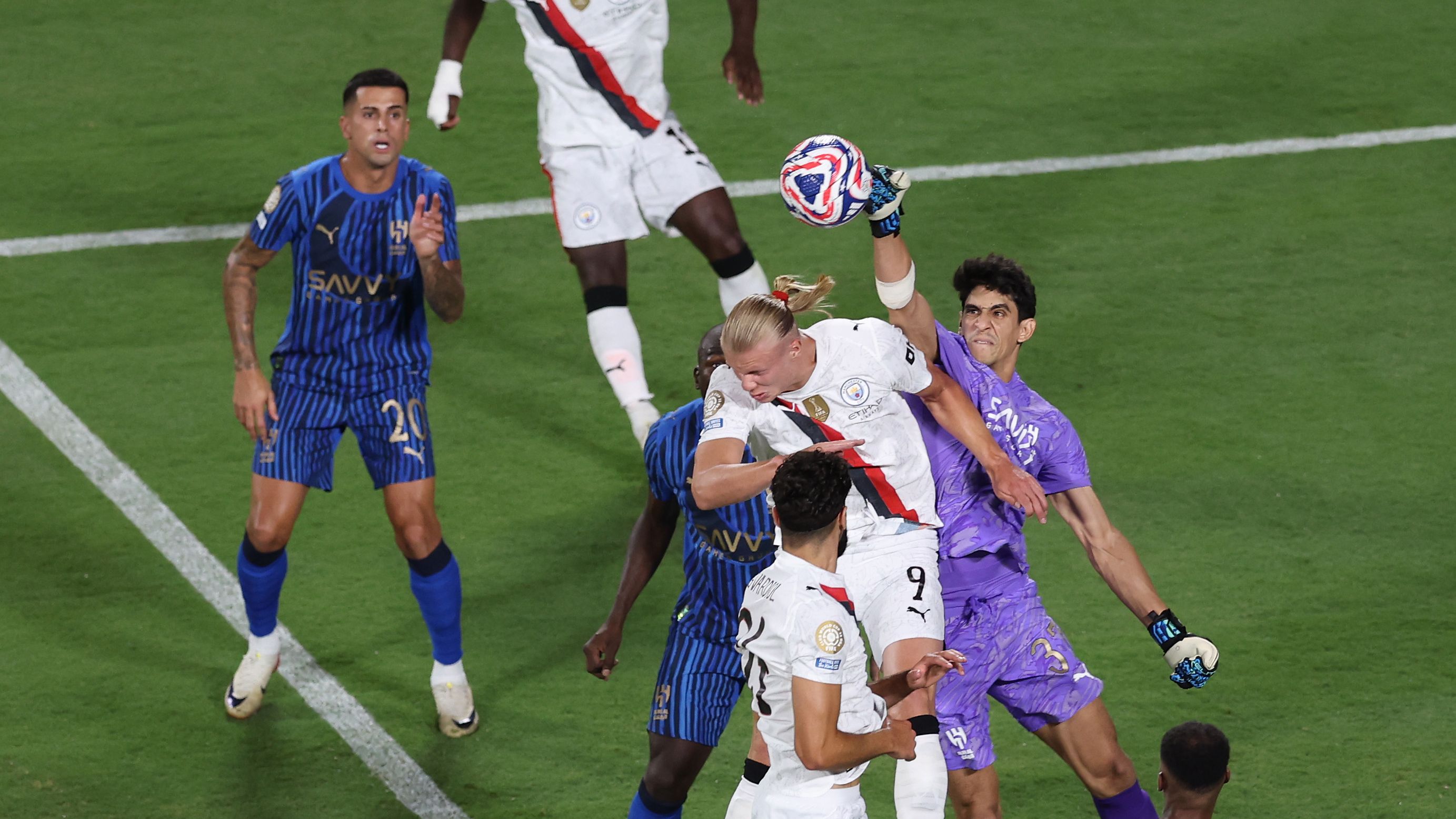 Manchester City FC v Al-Hilal: Round Of 16 - FIFA Club World Cup 2025