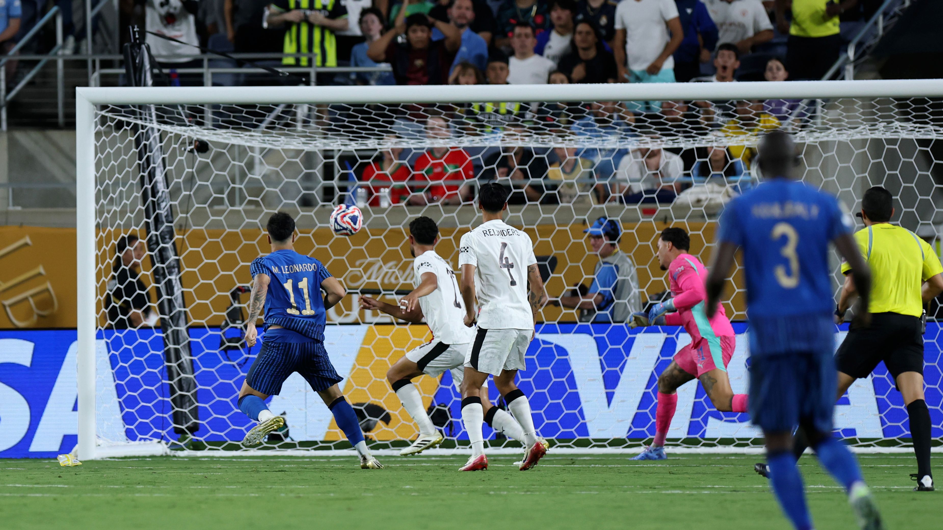 Manchester City FC v Al-Hilal: Round Of 16 - FIFA Club World Cup 2025