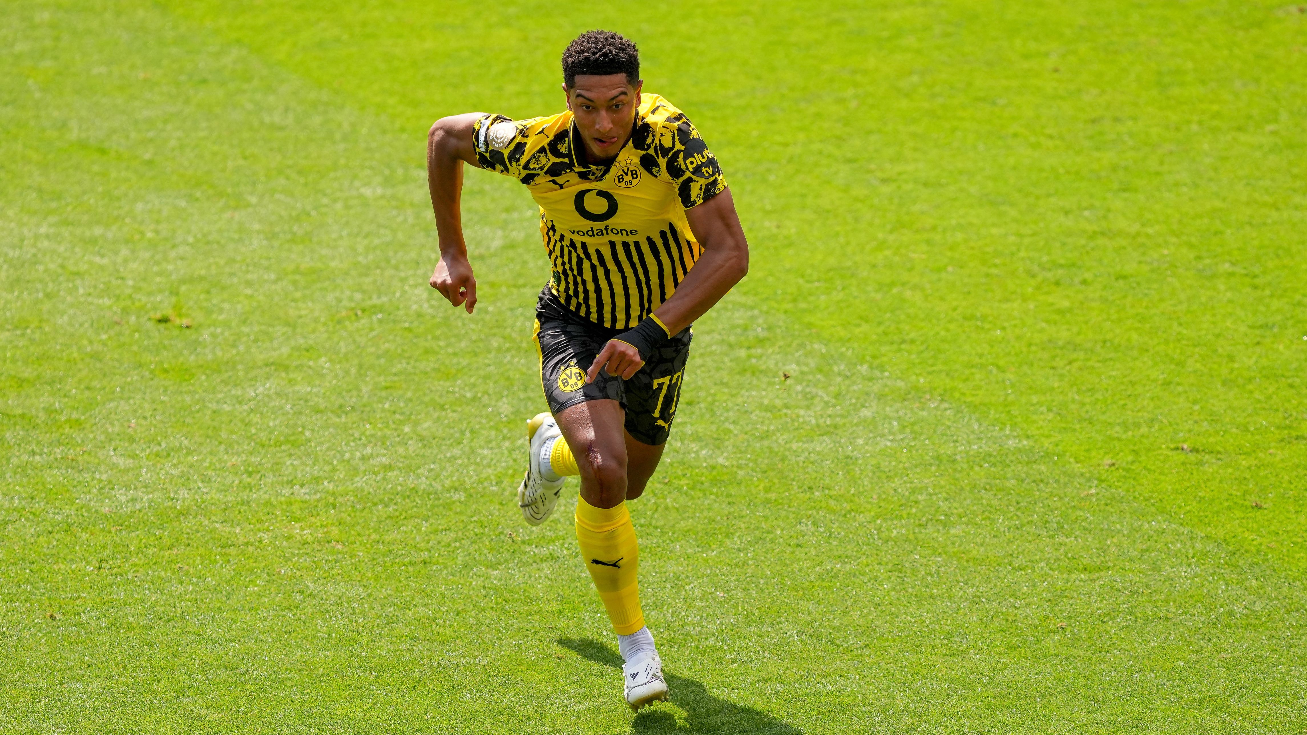 Borussia Dortmund v Ulsan HD FC: Group F - FIFA Club World Cup 2025