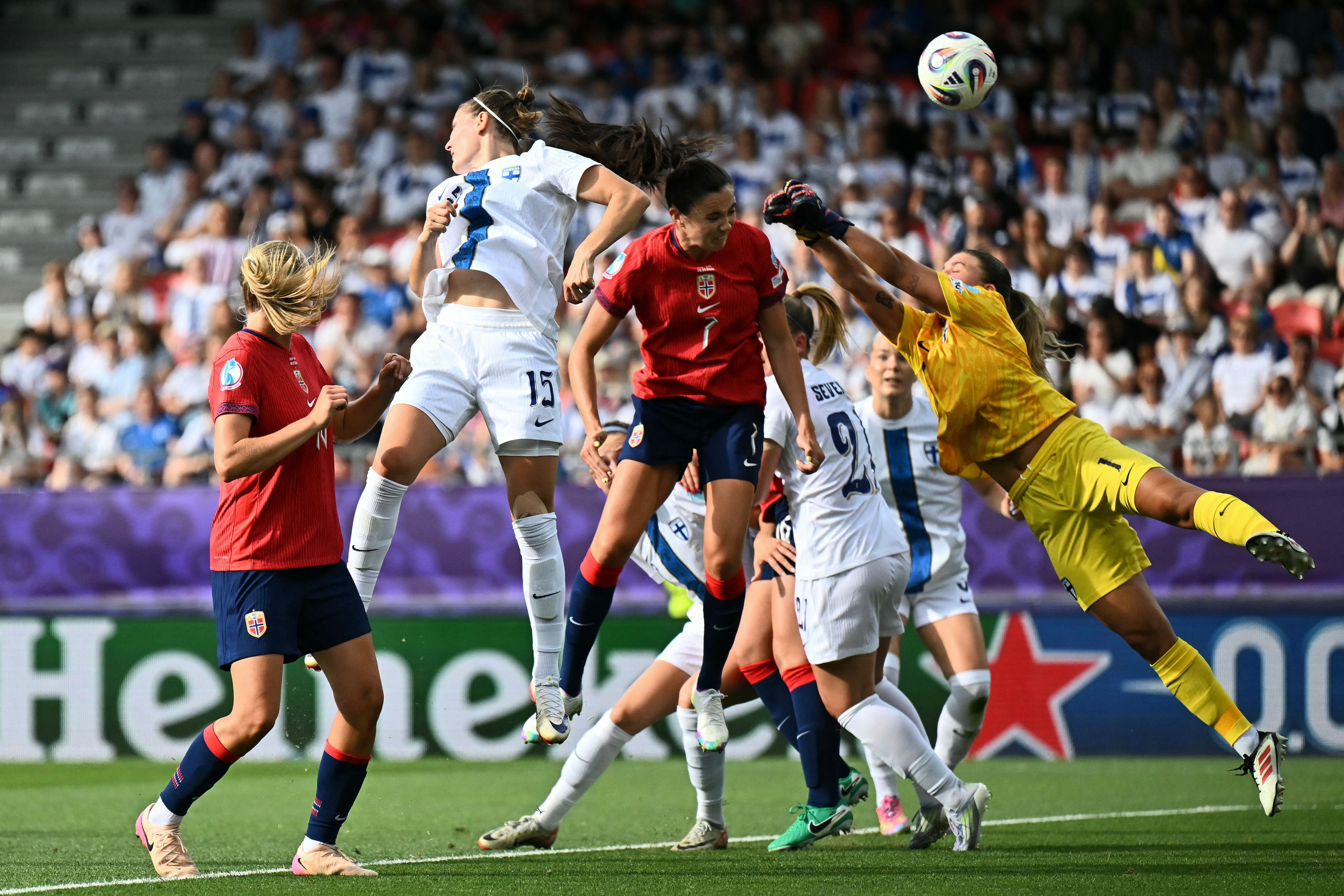 FBL-WOMEN-EURO-2025-MATCH10-NOR-FIN