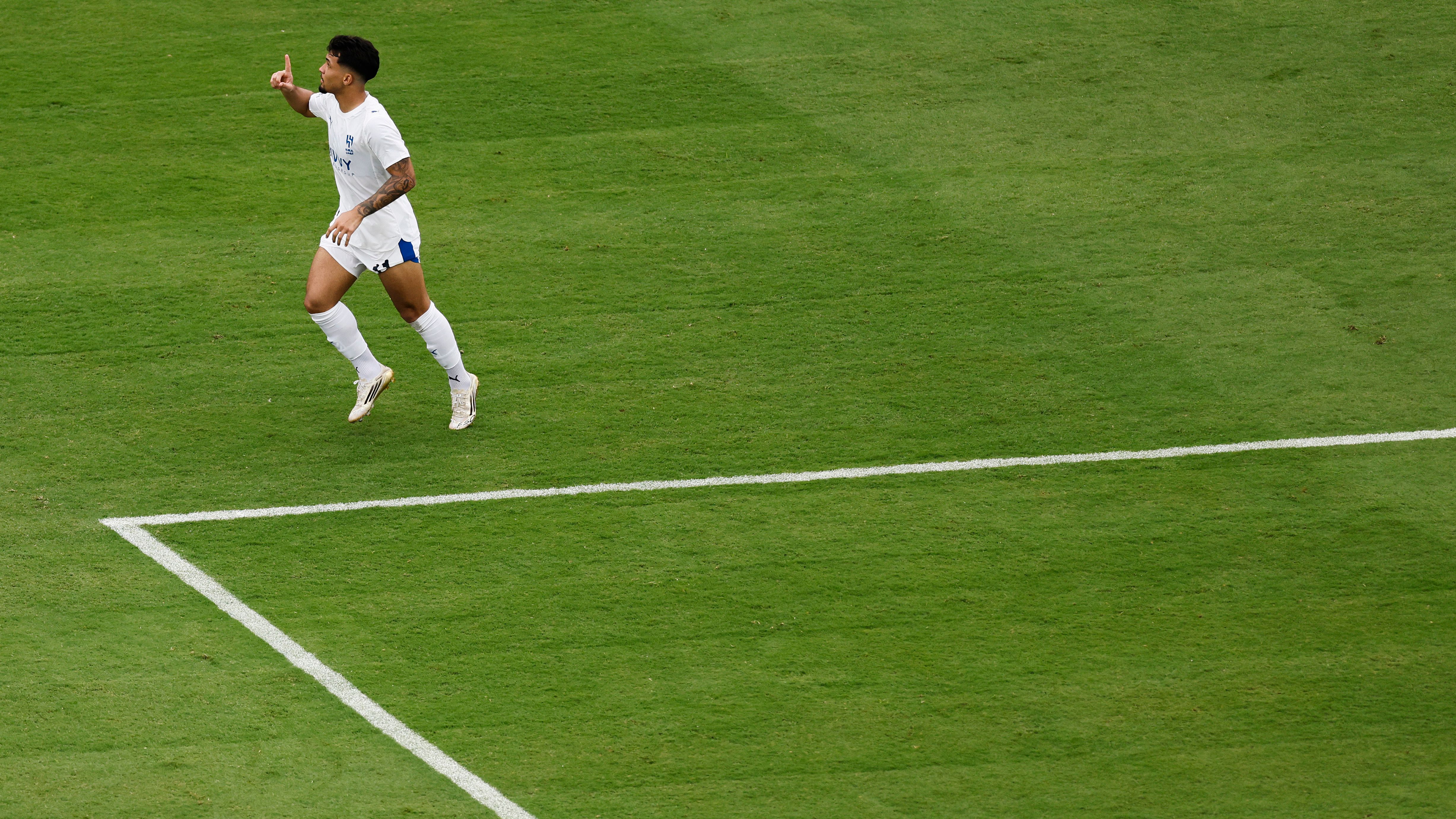 Fluminense FC v Al-Hilal: Quarter Final - FIFA Club World Cup 2025