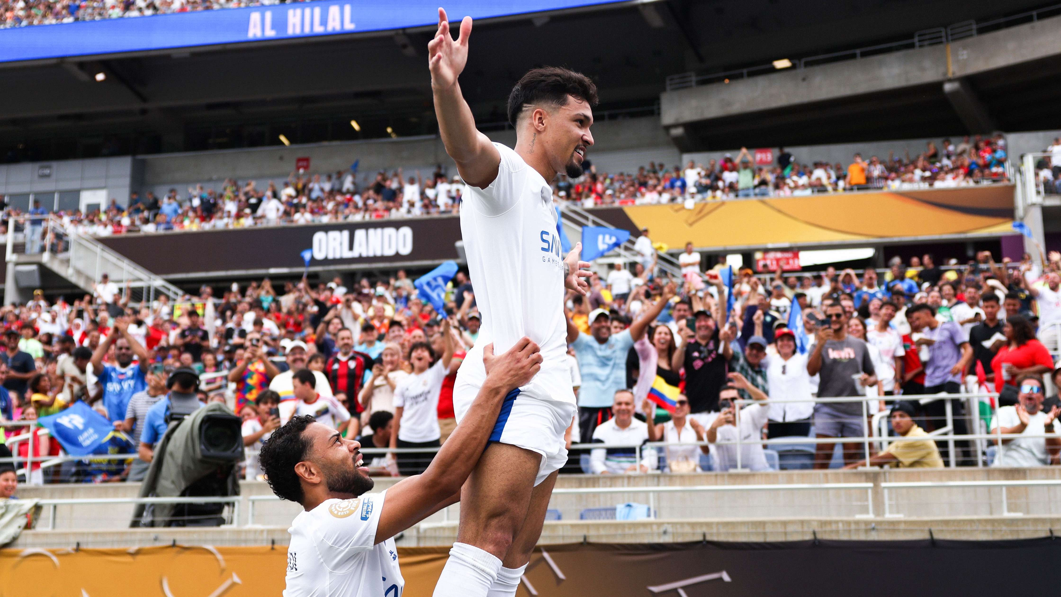 Fluminense FC v Al-Hilal: Quarter Final - FIFA Club World Cup 2025