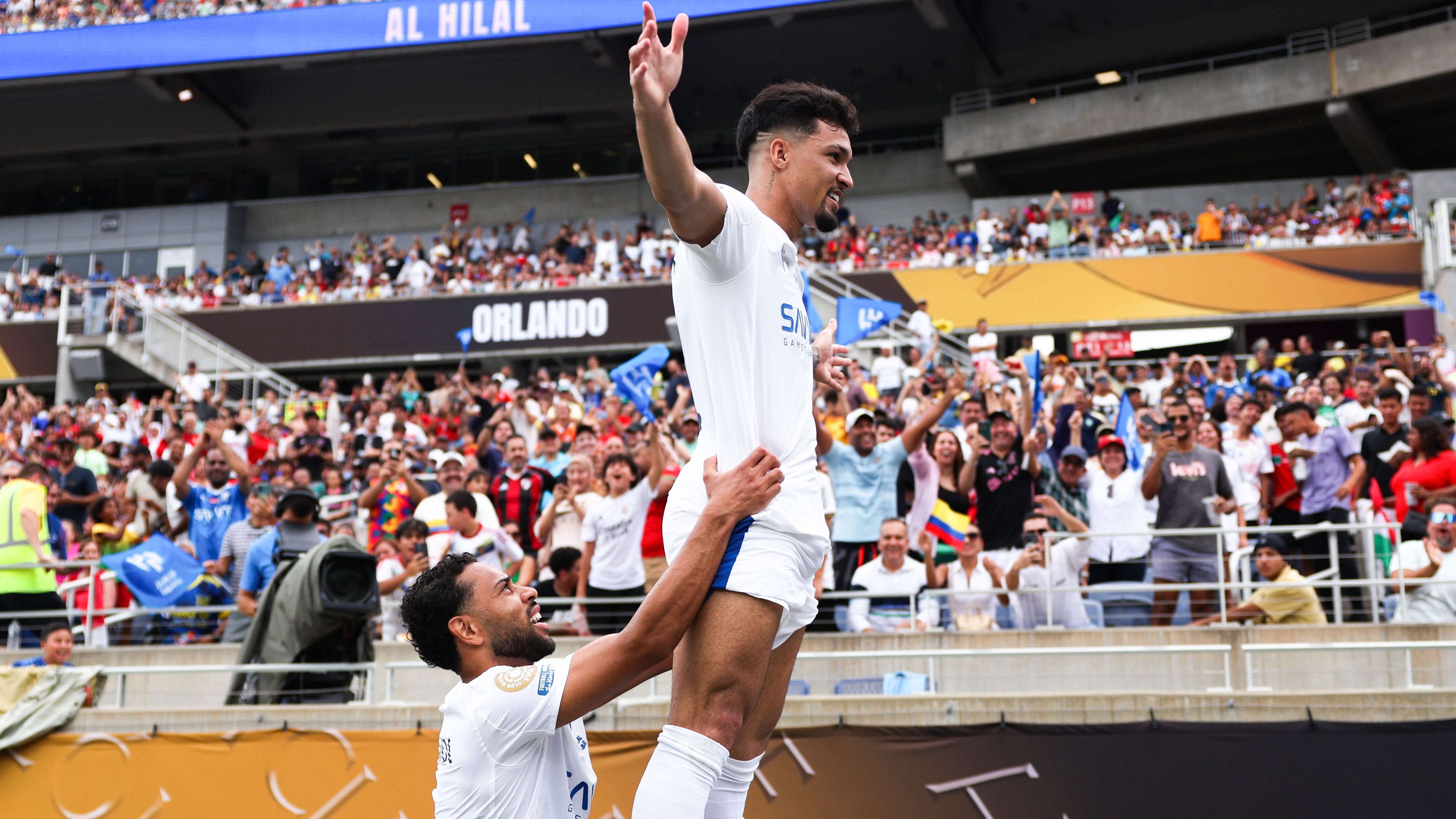 Fluminense FC v Al-Hilal: Quarter Final - FIFA Club World Cup 2025