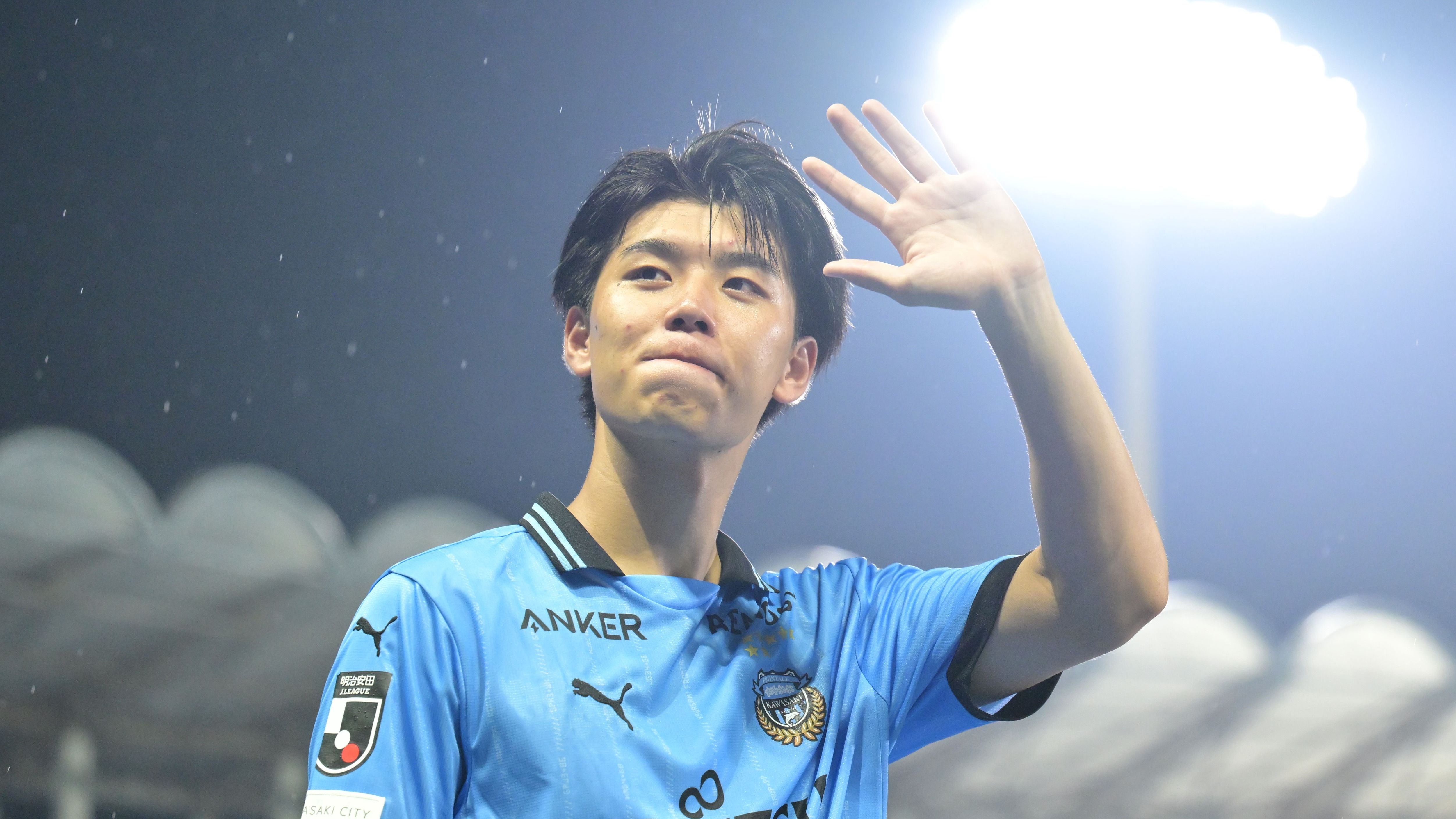 Kawasaki Frontale v Kashima Antlers - J.LEAGUE MEIJI YASUDA J1