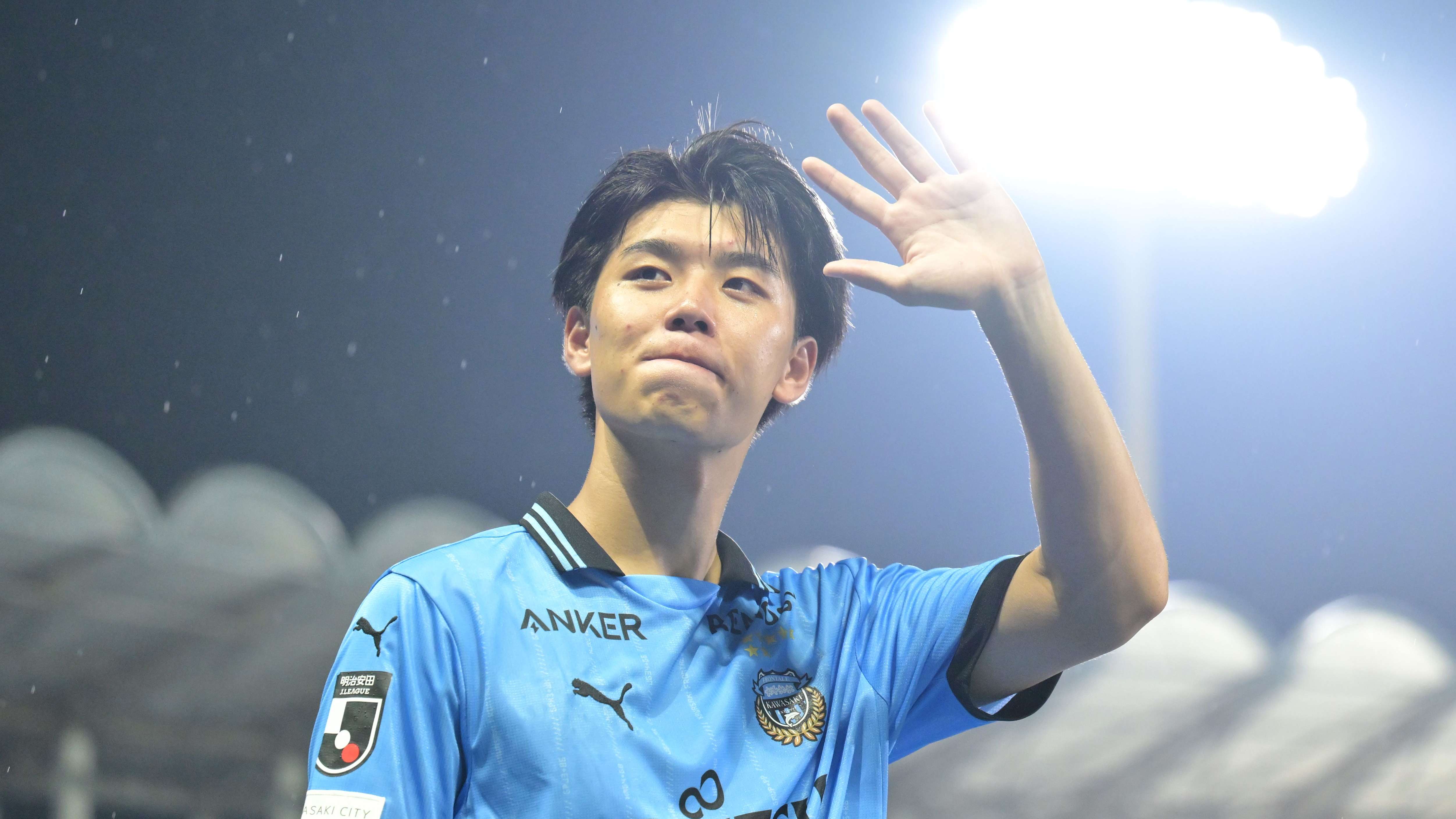 Kawasaki Frontale v Kashima Antlers - J.LEAGUE MEIJI YASUDA J1