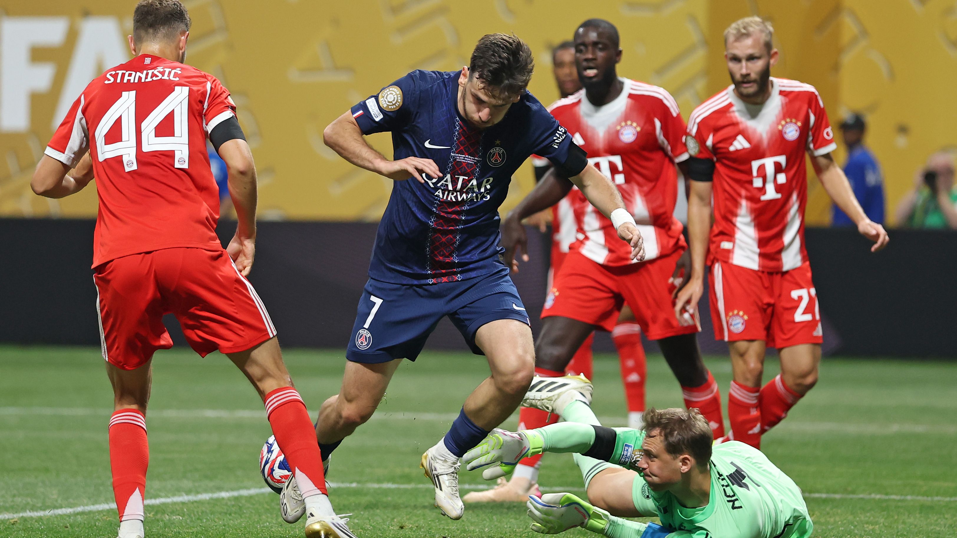 Paris Saint-Germain v FC Bayern München: Quarter-final - FIFA Club World Cup 2025