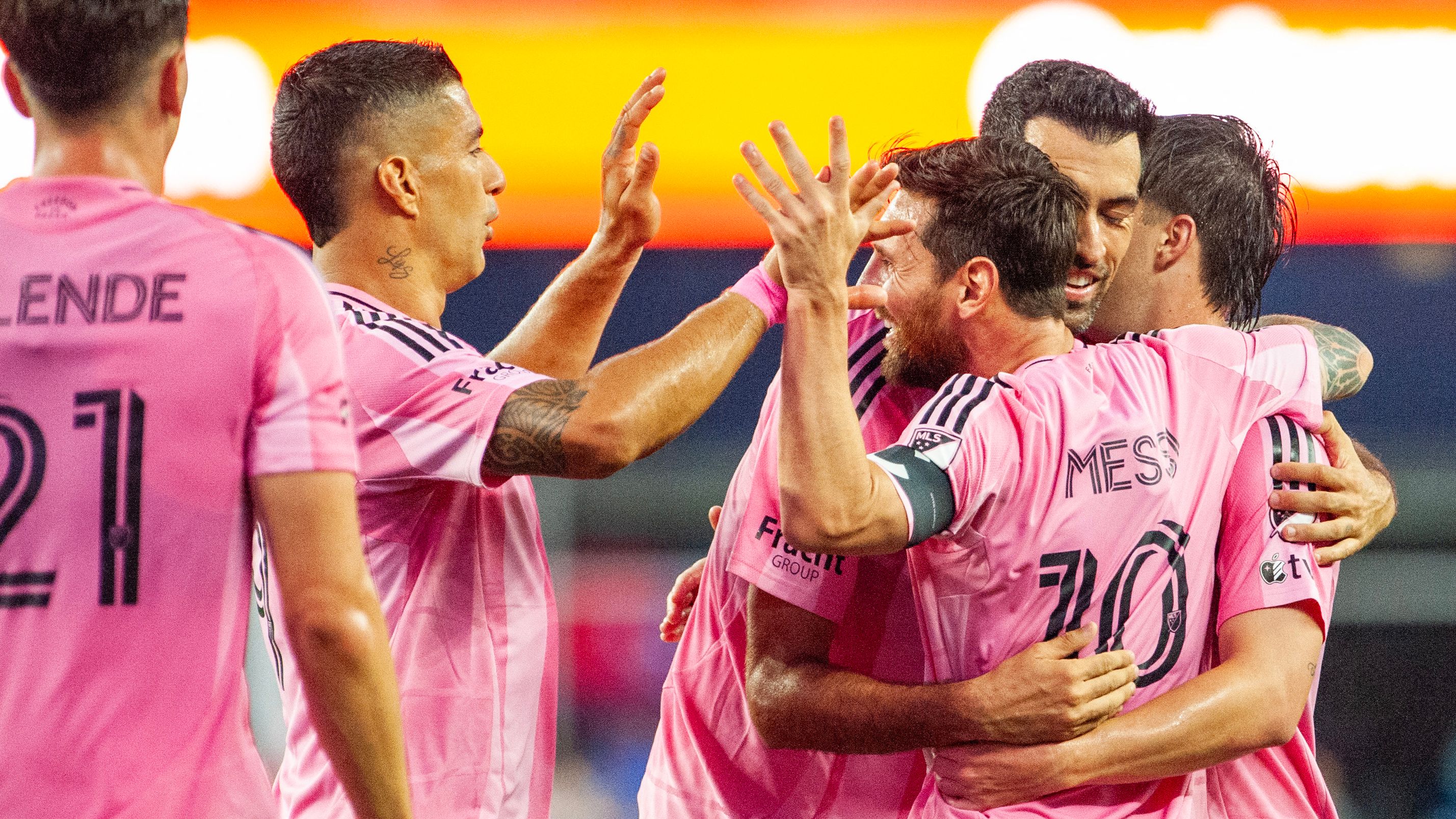 FBL-MLS-MIAMI-NEW ENGLAND