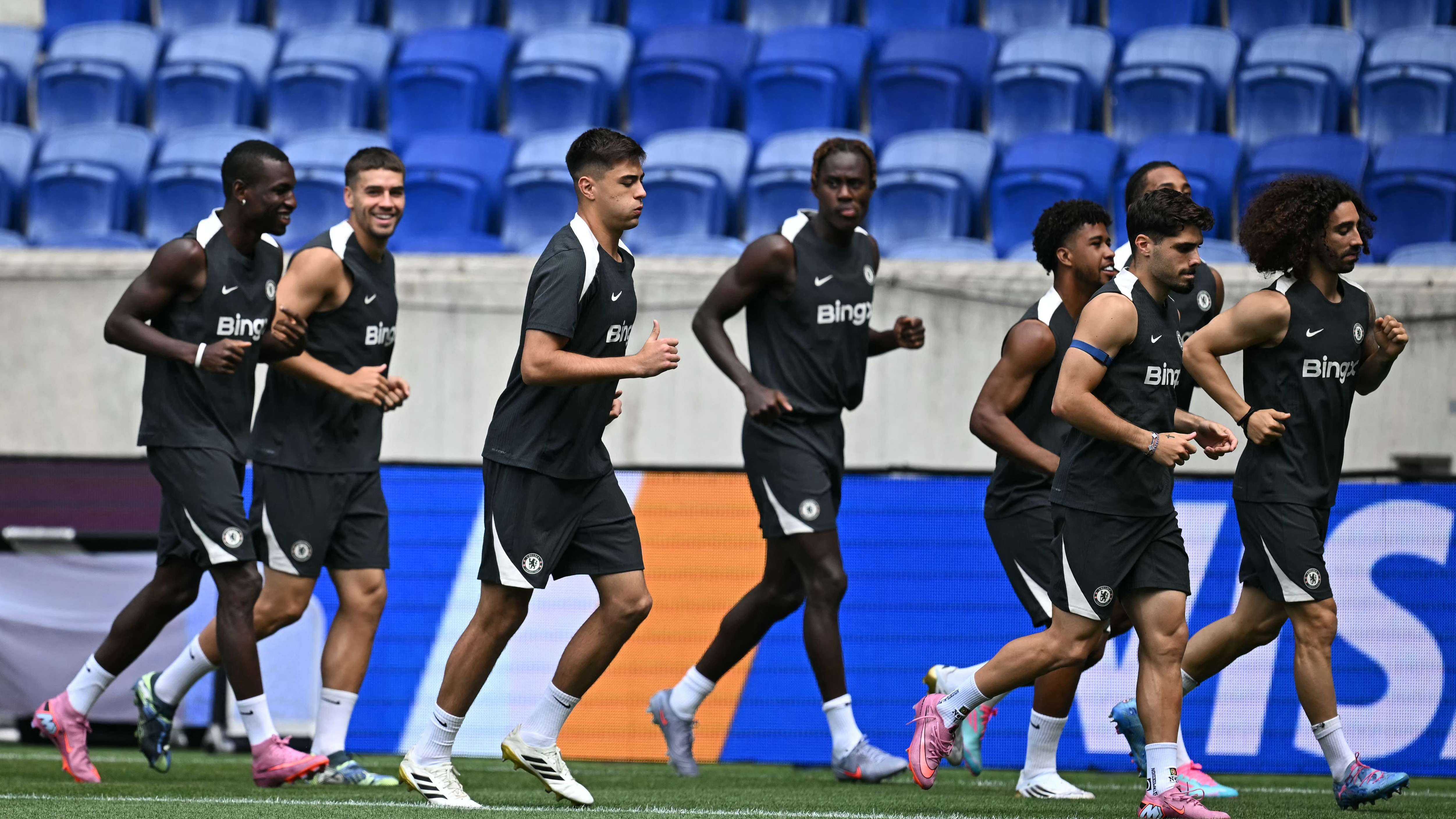 FBL-WC-CLUB-2025-TRAINING-CHELSEA