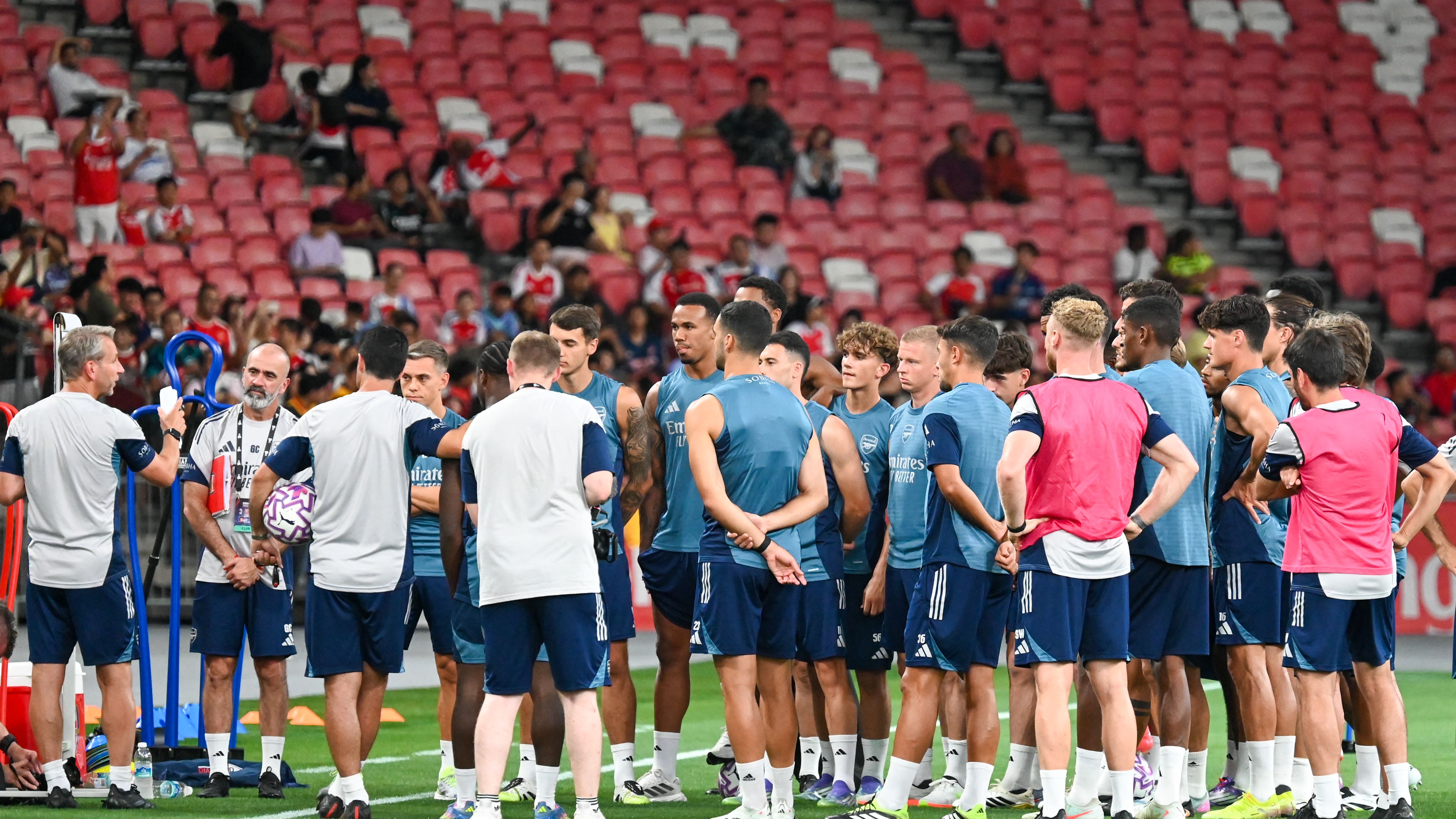 FBL-SIN-ENG-ITA-ARSENAL-NEWCASTLE