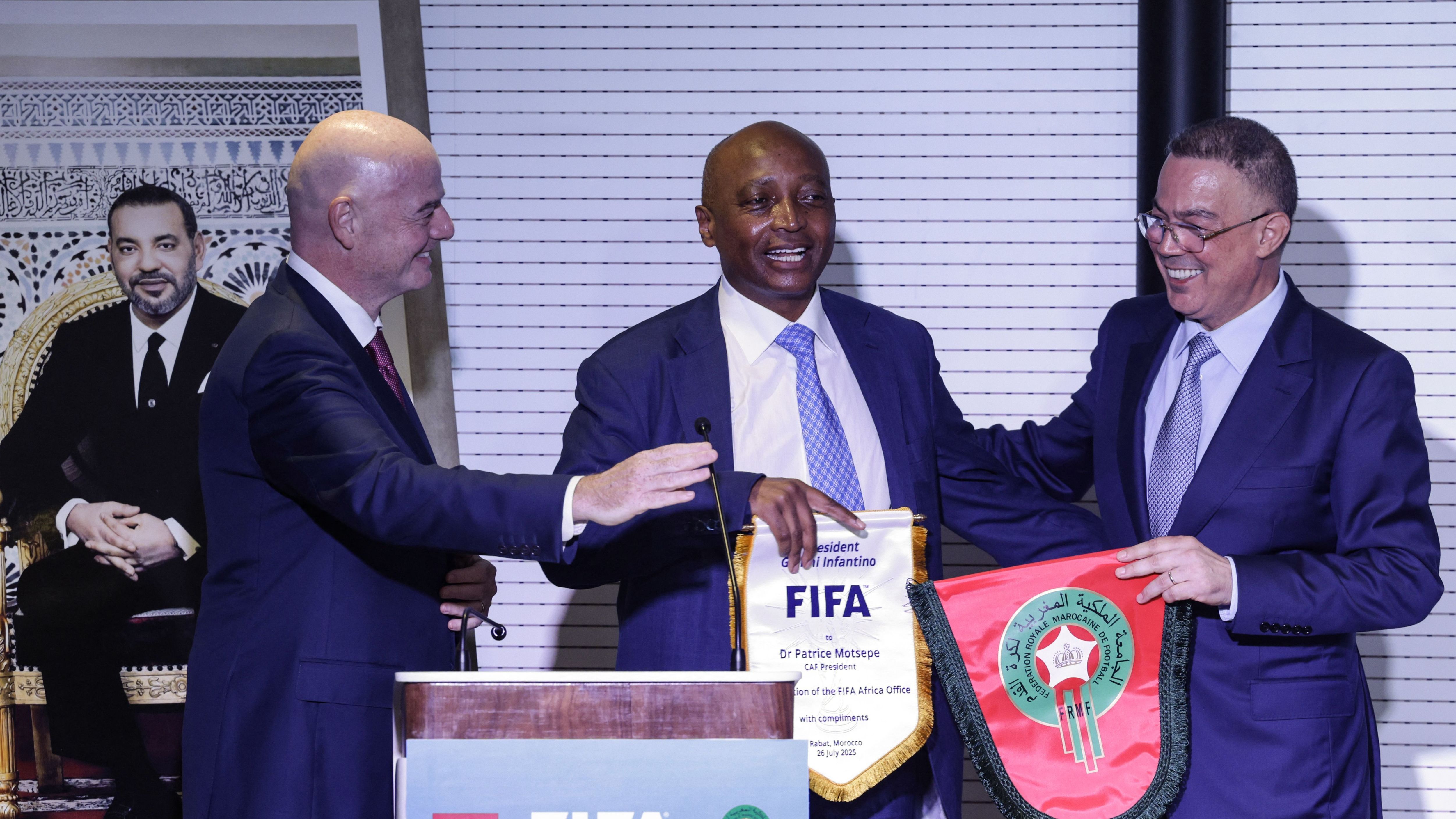 كاف يوجه ضربة جديدة لآمال المغرب في استضافة كأس أمم إفريقيا 2028