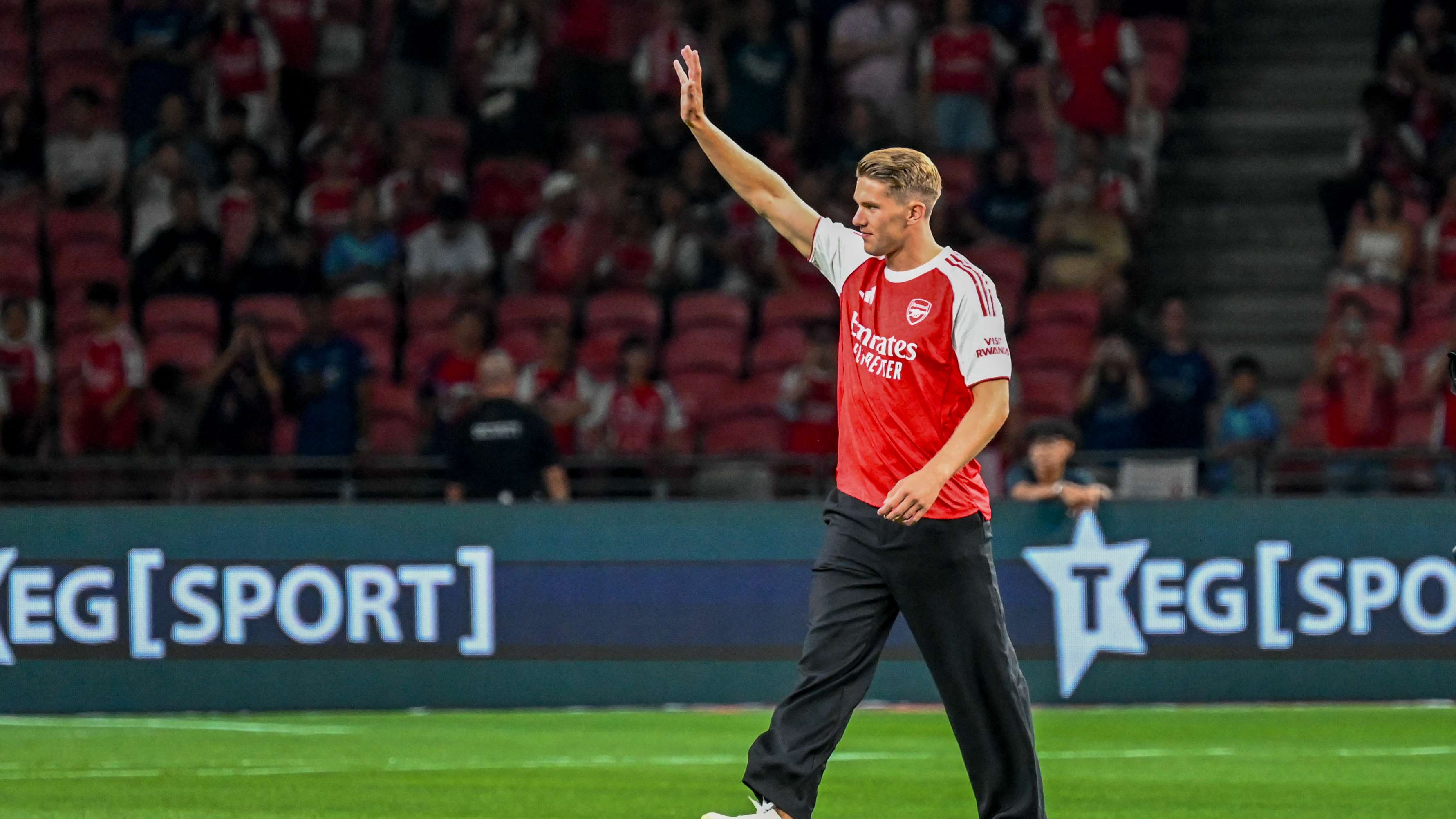 FBL-SIN-ENG-PR-ARSENAL-NEWCASTLE