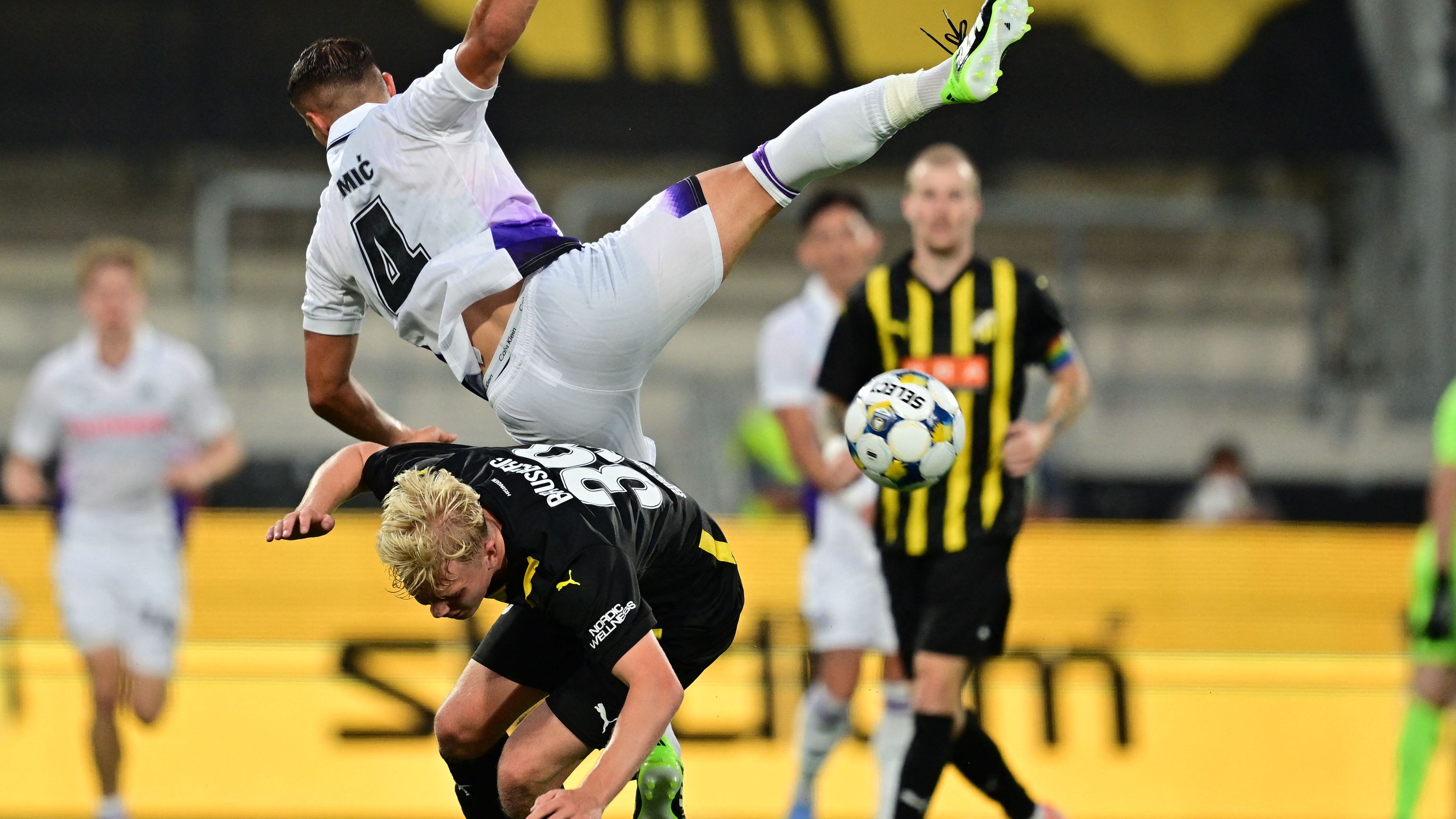 FBL-EUR-C3-HACKEN-ANDERLECHT-QUALIFYING