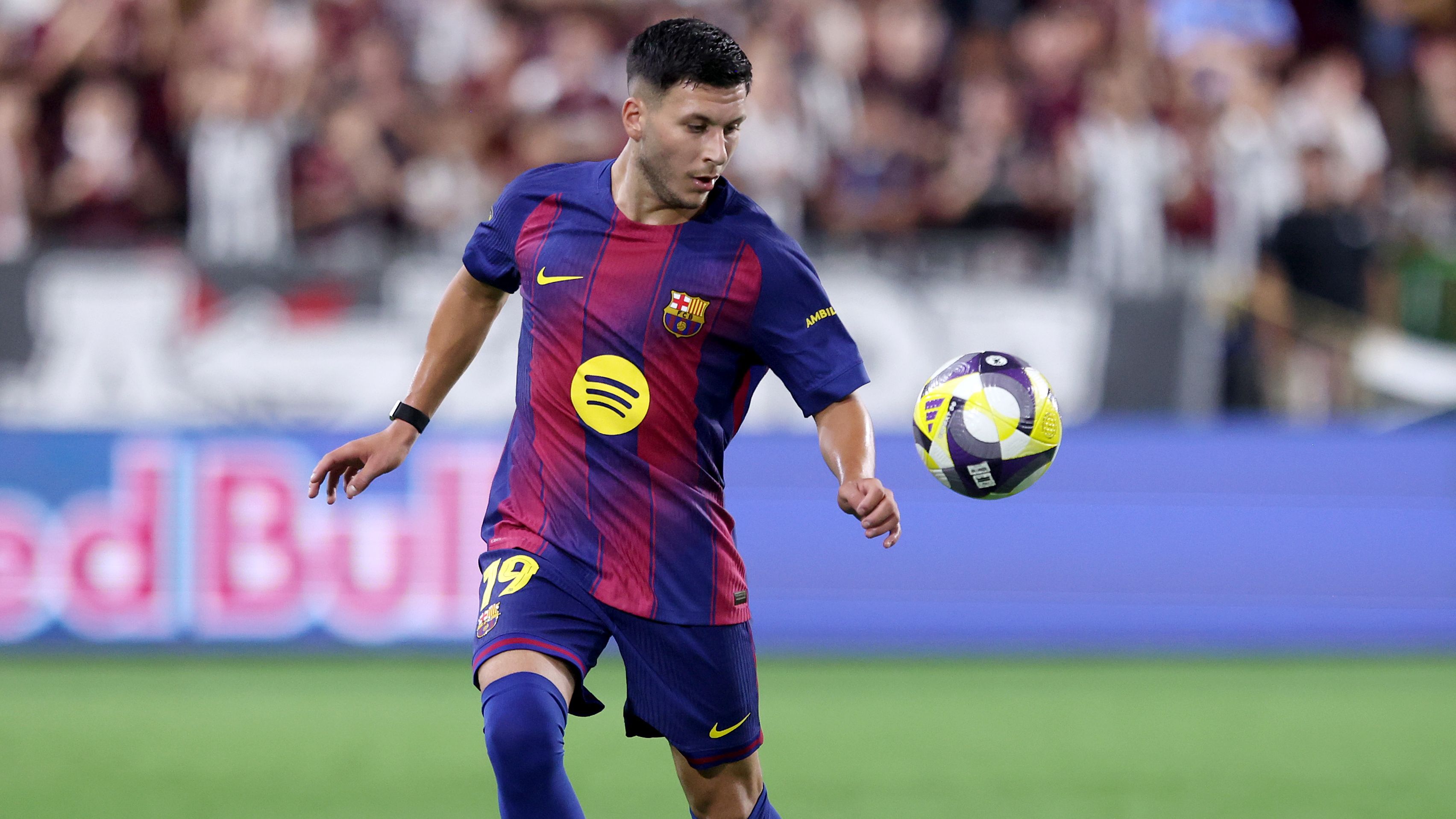 Vissel Kobe v FC Barcelona - Preseason Friendly