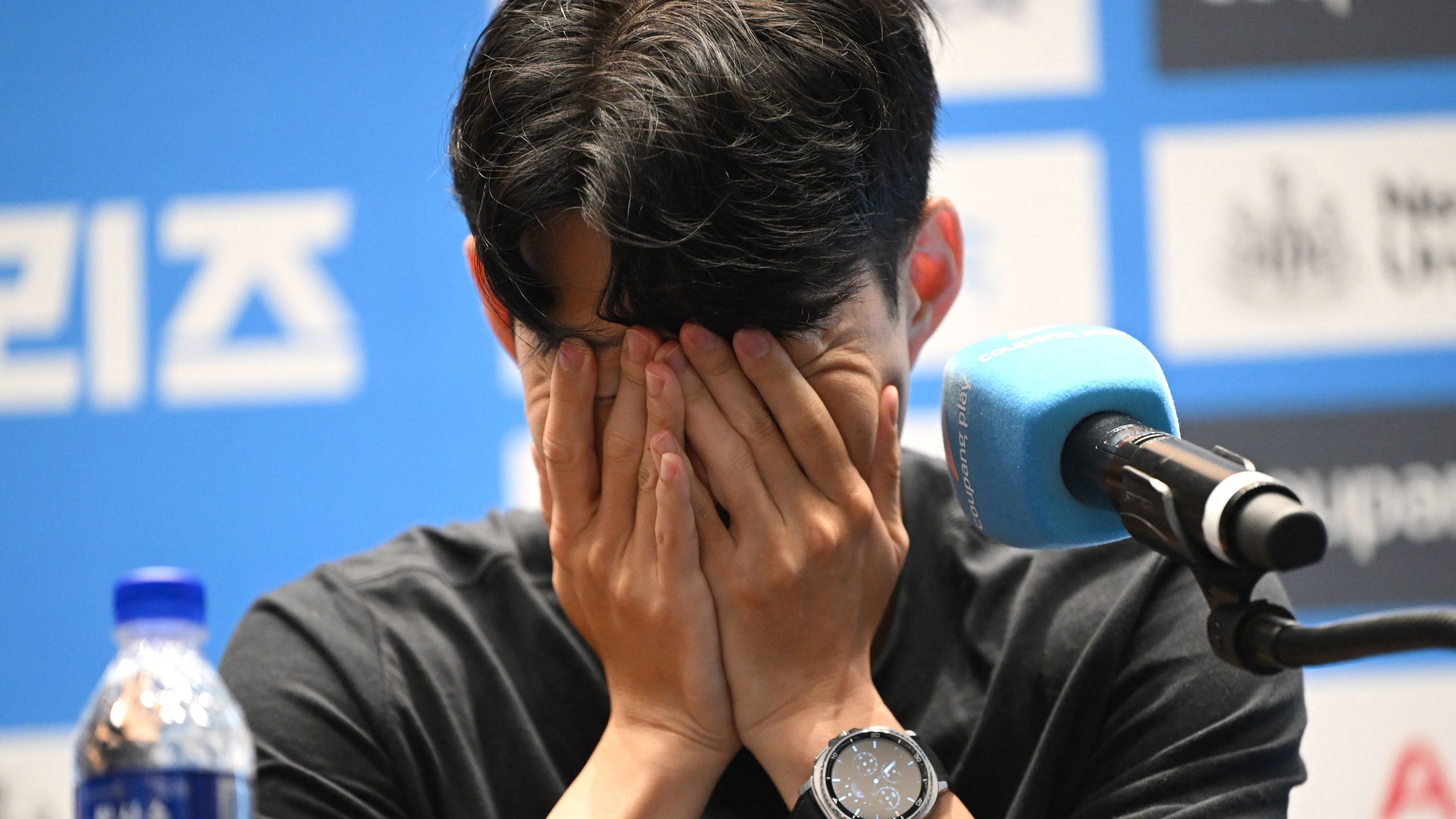 TOPSHOT-FBL-KOR-ENG-PR-TOTTENHAM