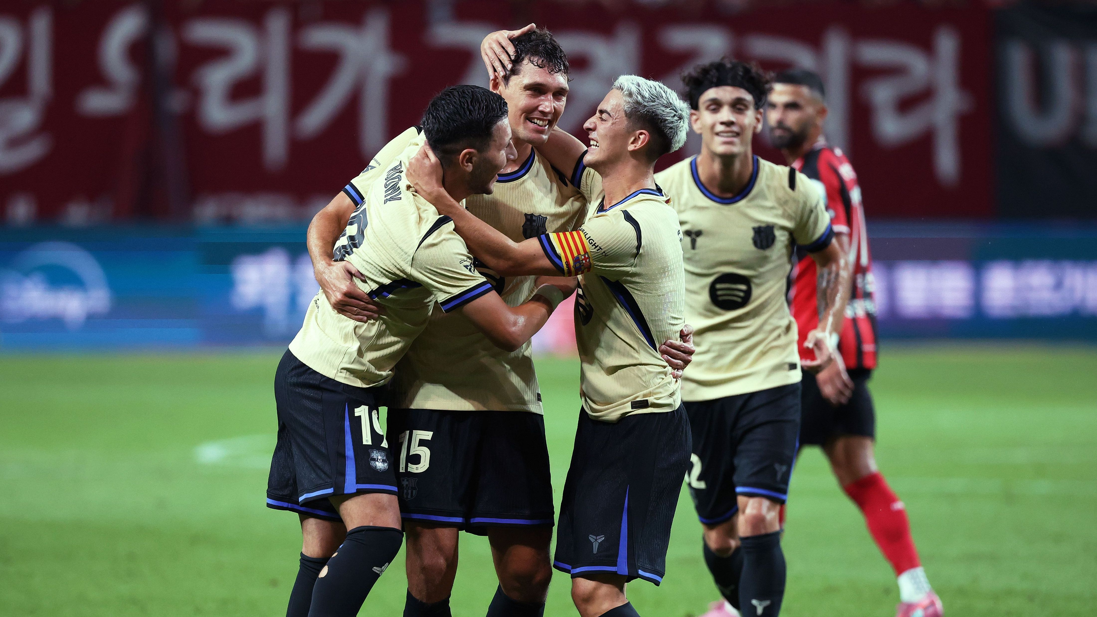 الراتب كلمة السر.. نجم برشلونة يرفض عرض التجديد