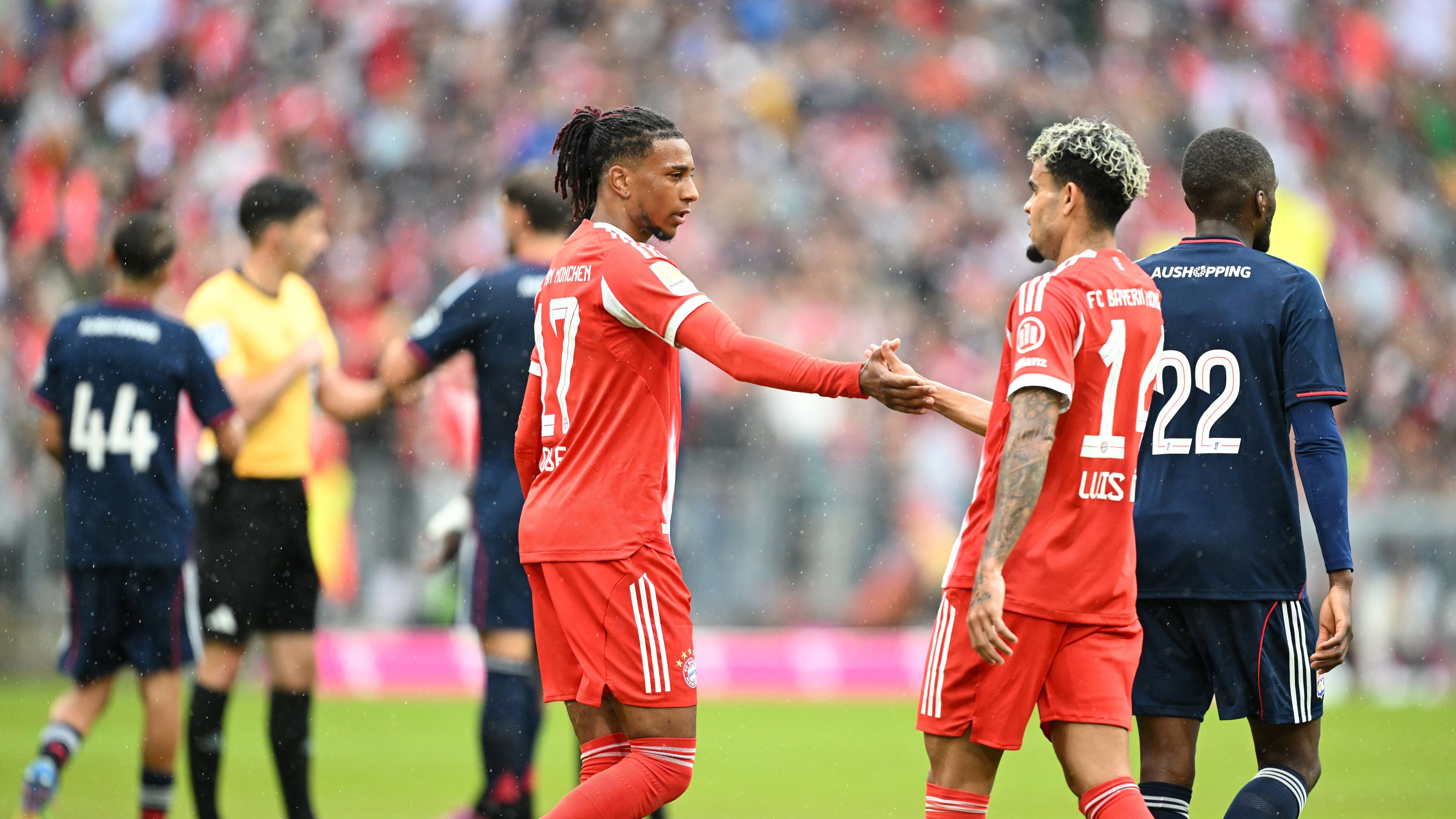 FC Bayern München v Olympique Lyonnais - Pre-Season Friendly