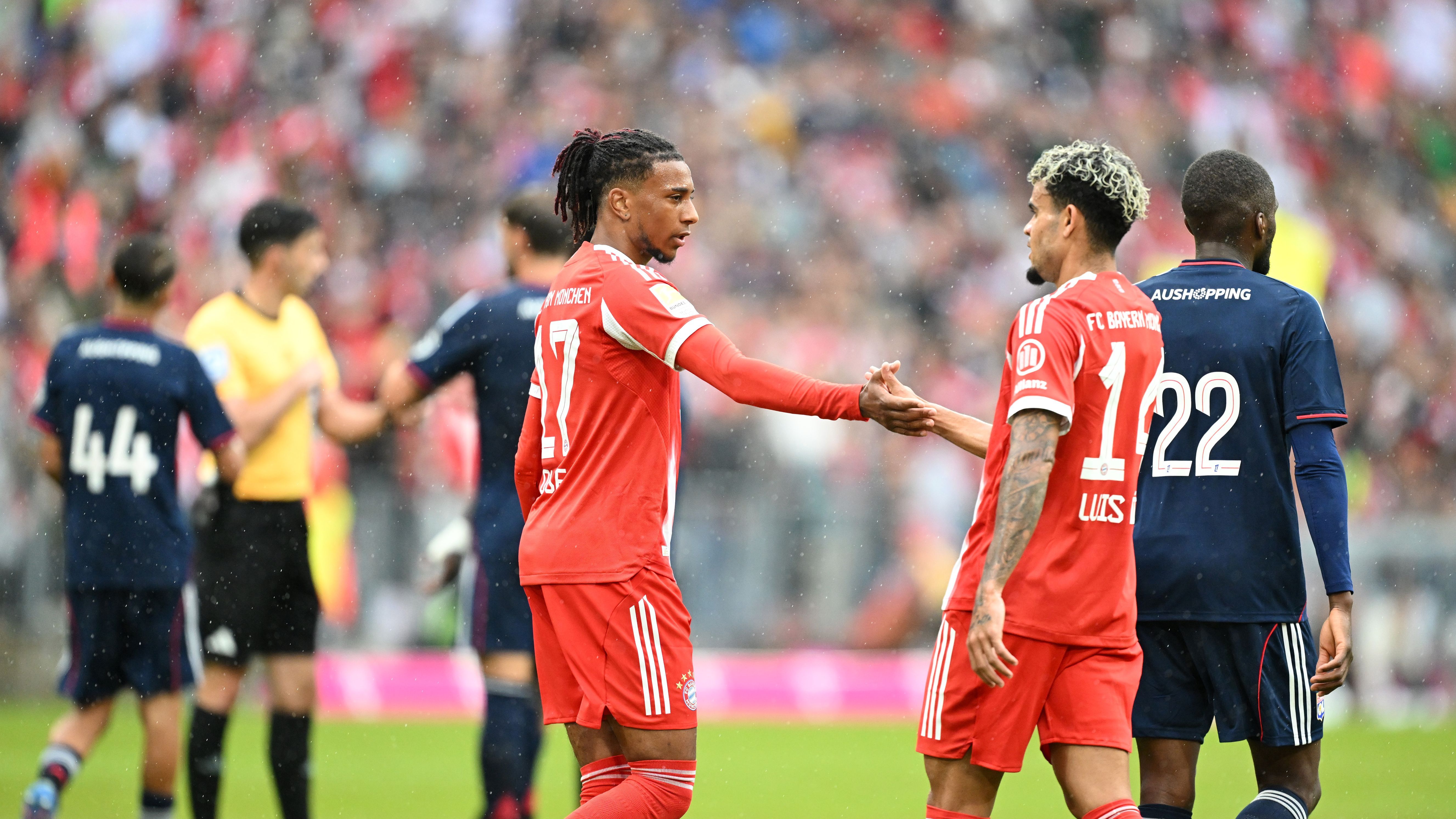 FC Bayern München v Olympique Lyonnais - Pre-Season Friendly