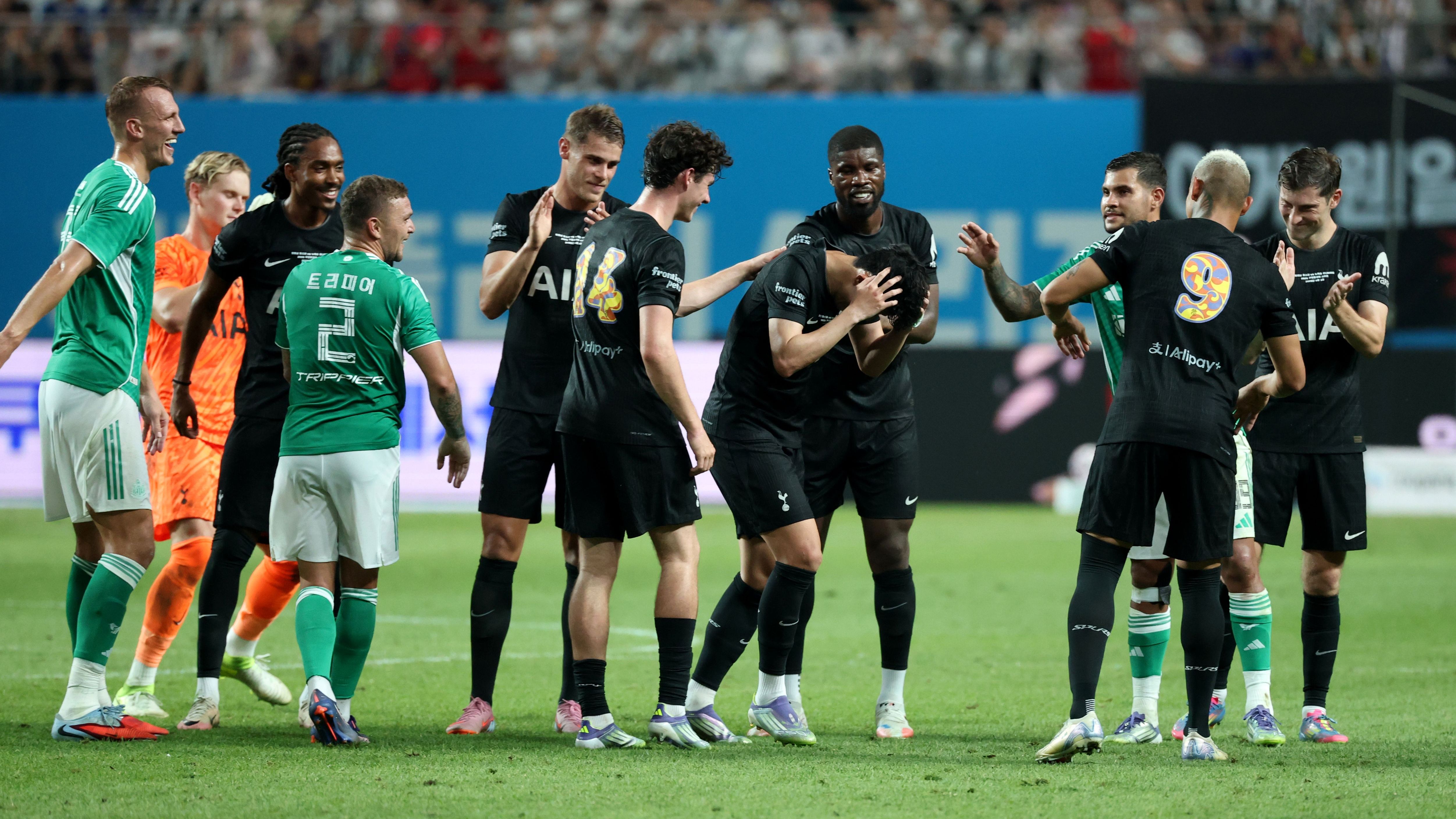 Tottenham Hotspur v Newcastle United - Pre-Season Friendly