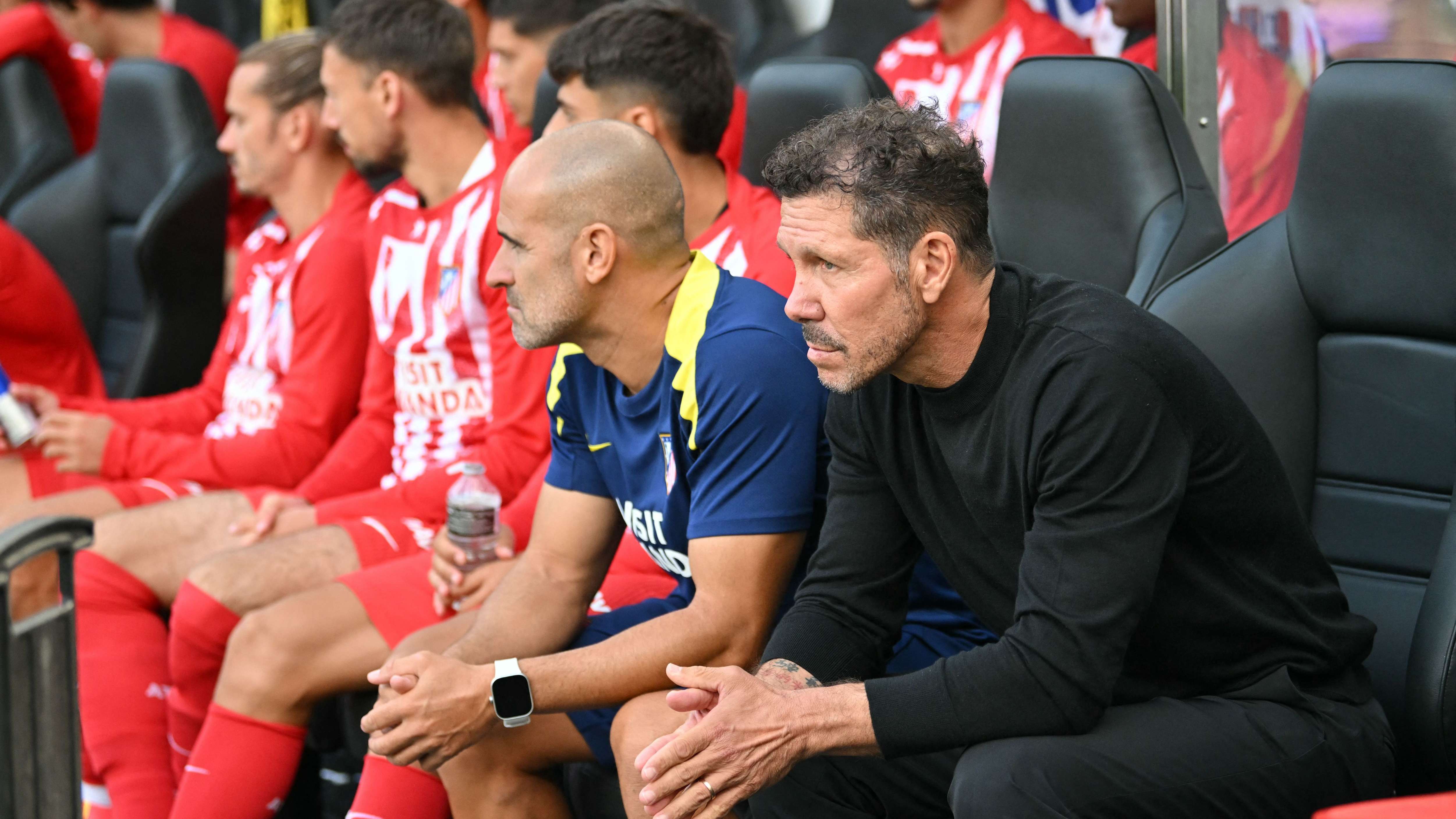 CORRECTION / FBL-ENG-ESP-NEWCASTLE-ATLETICO-FRIENDLY