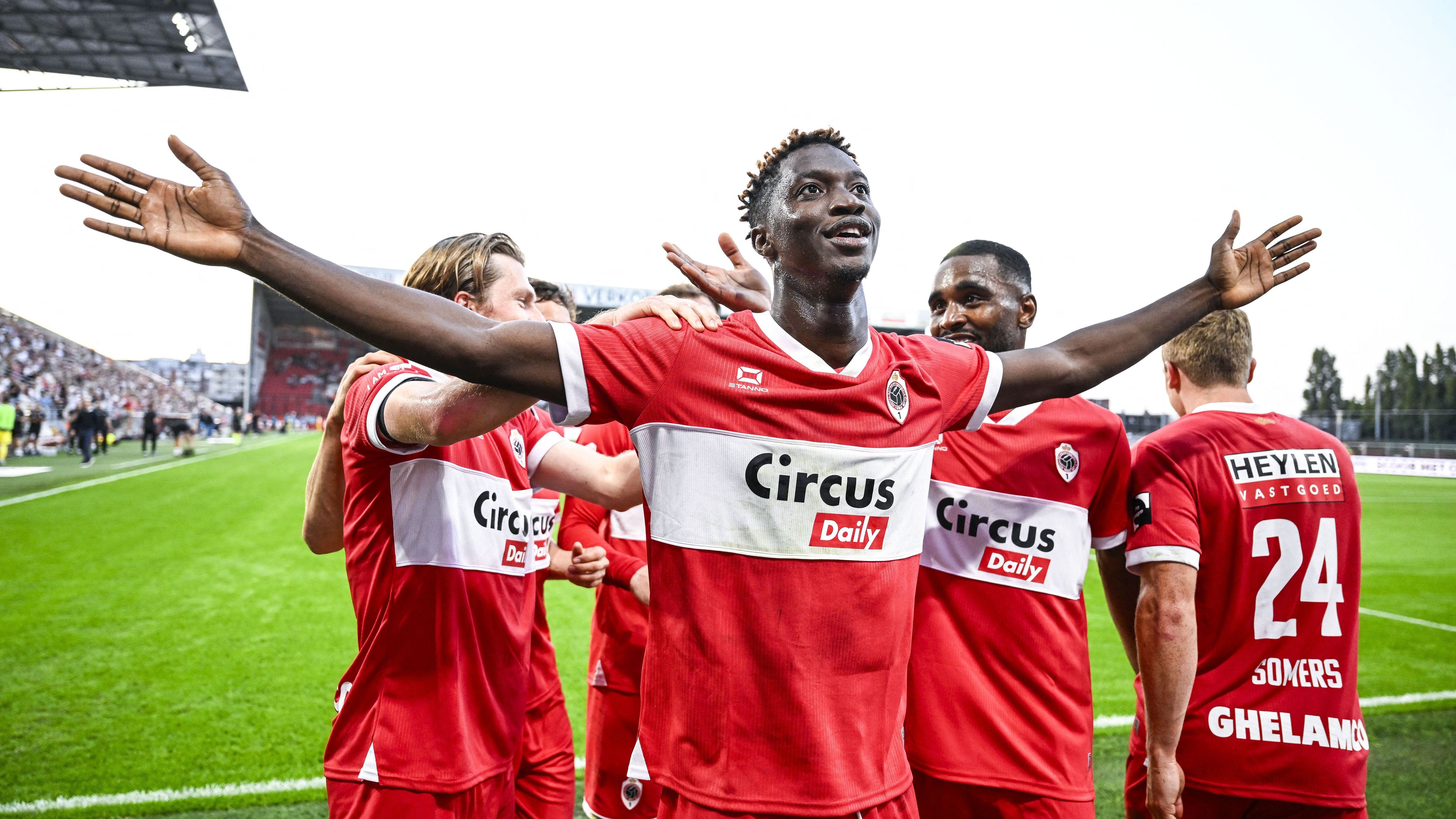 SOCCER JPL D3 ANTWERP FC VS OH LEUVEN