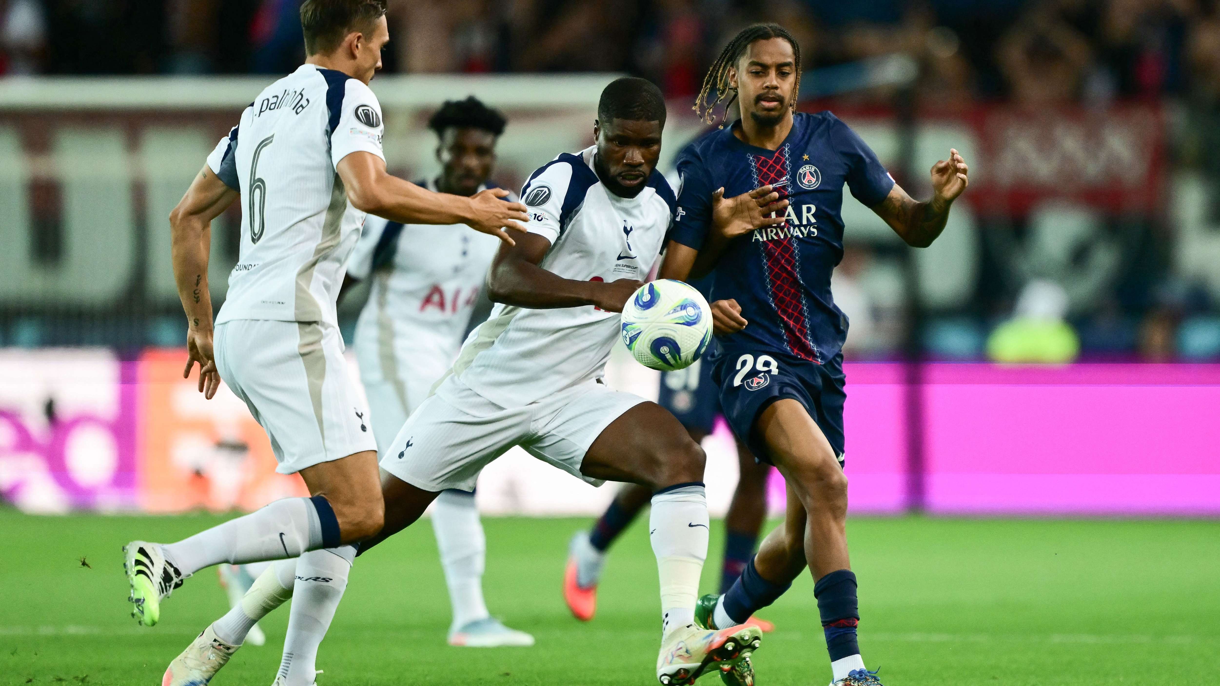 FBL-EUR-SUPERCUP-2025-PSG-TOTTENHAM
